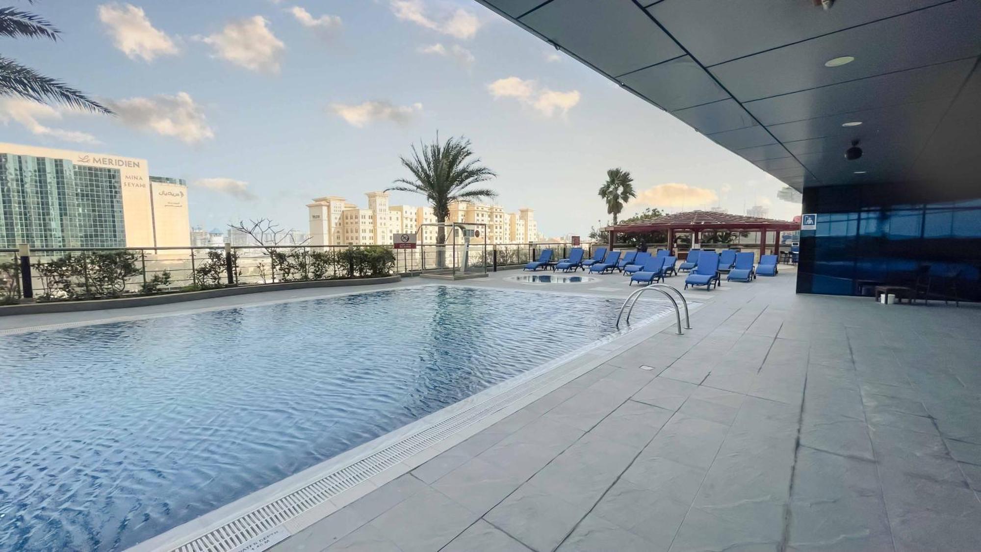 Lux The Marina Ocean View 1 Apartment *