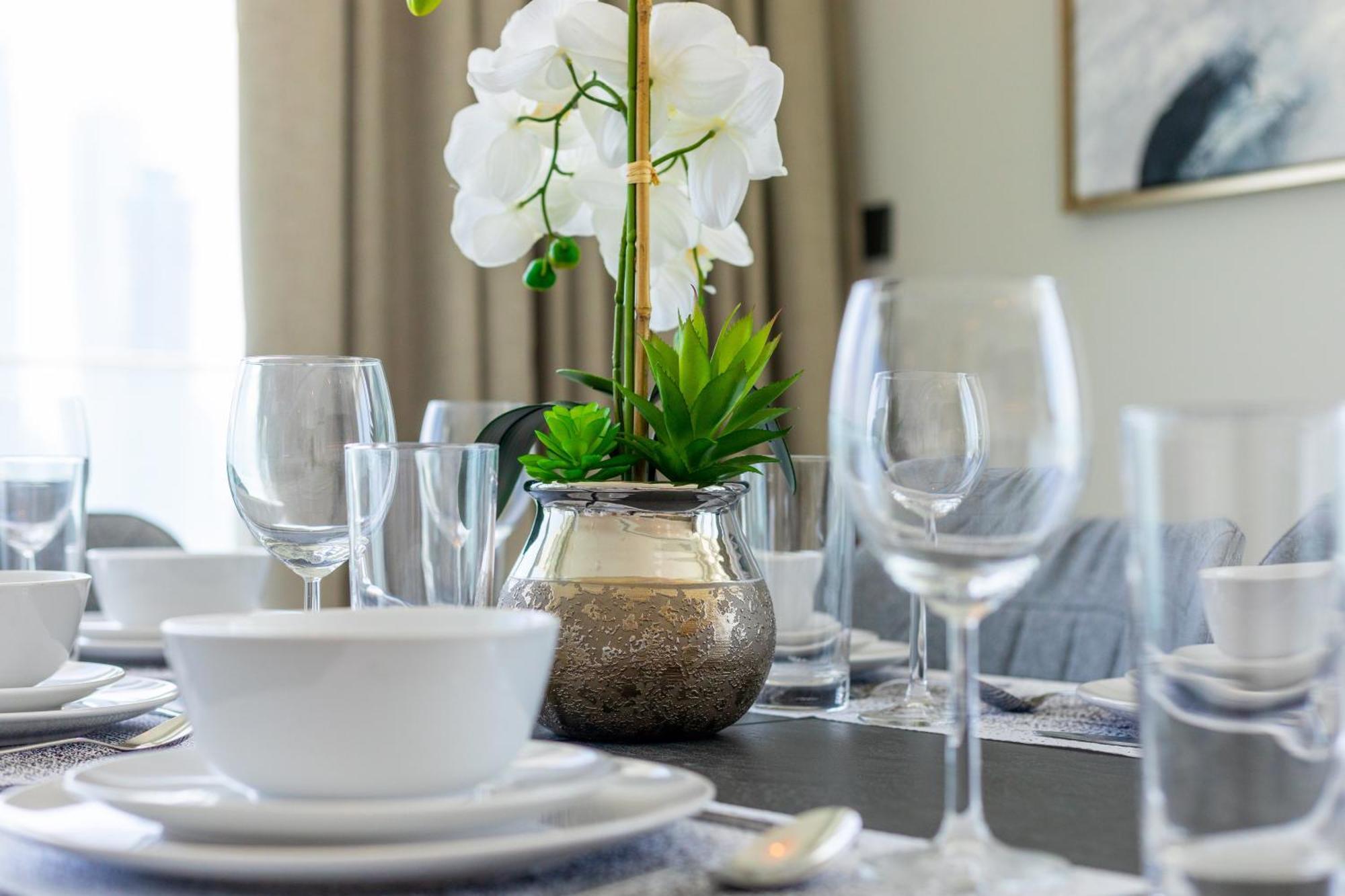 Apartament Eden's Homes & - Sunrise Bay Emaar Beachfront Dubai