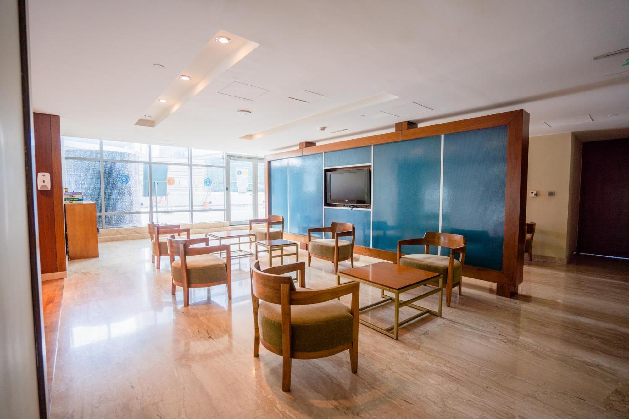 Apartamento Elegant In Jlt Near Metro With Qbed, Pool, Gym, Fast Wi-fi *