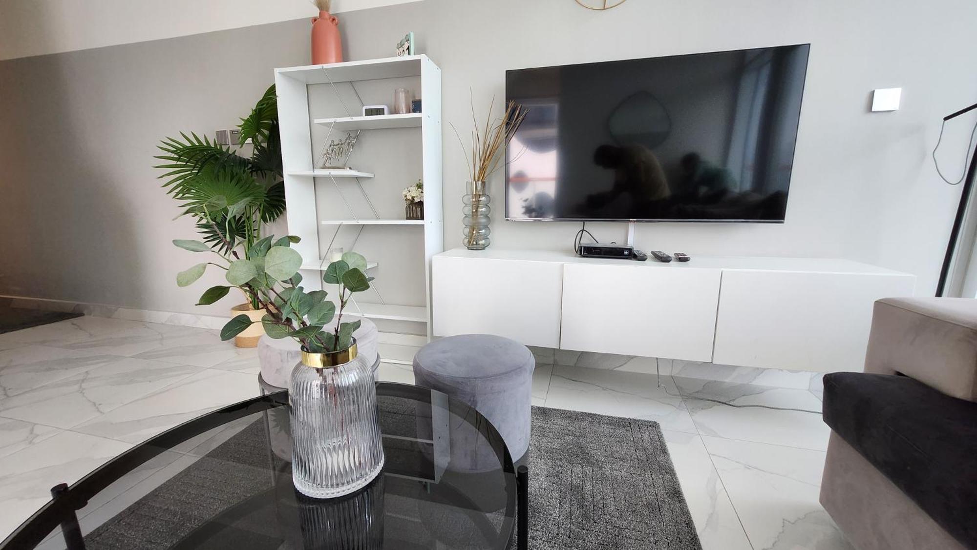 Lux Marasi Moods 2bd 7px Burj Khalifa & Canal Views Apartamento