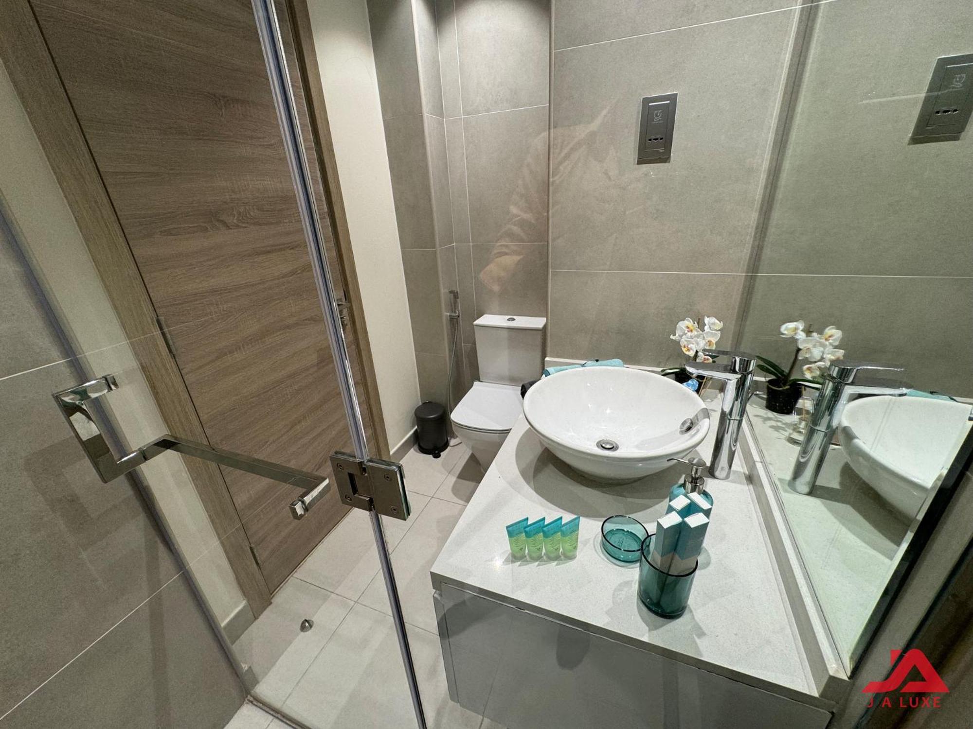 Warm Cozy Partial Sea View In Marina With Modern Gym & Pool, Steps To Jbr Beach, Marina Walk & Metro Apartamento Dubai