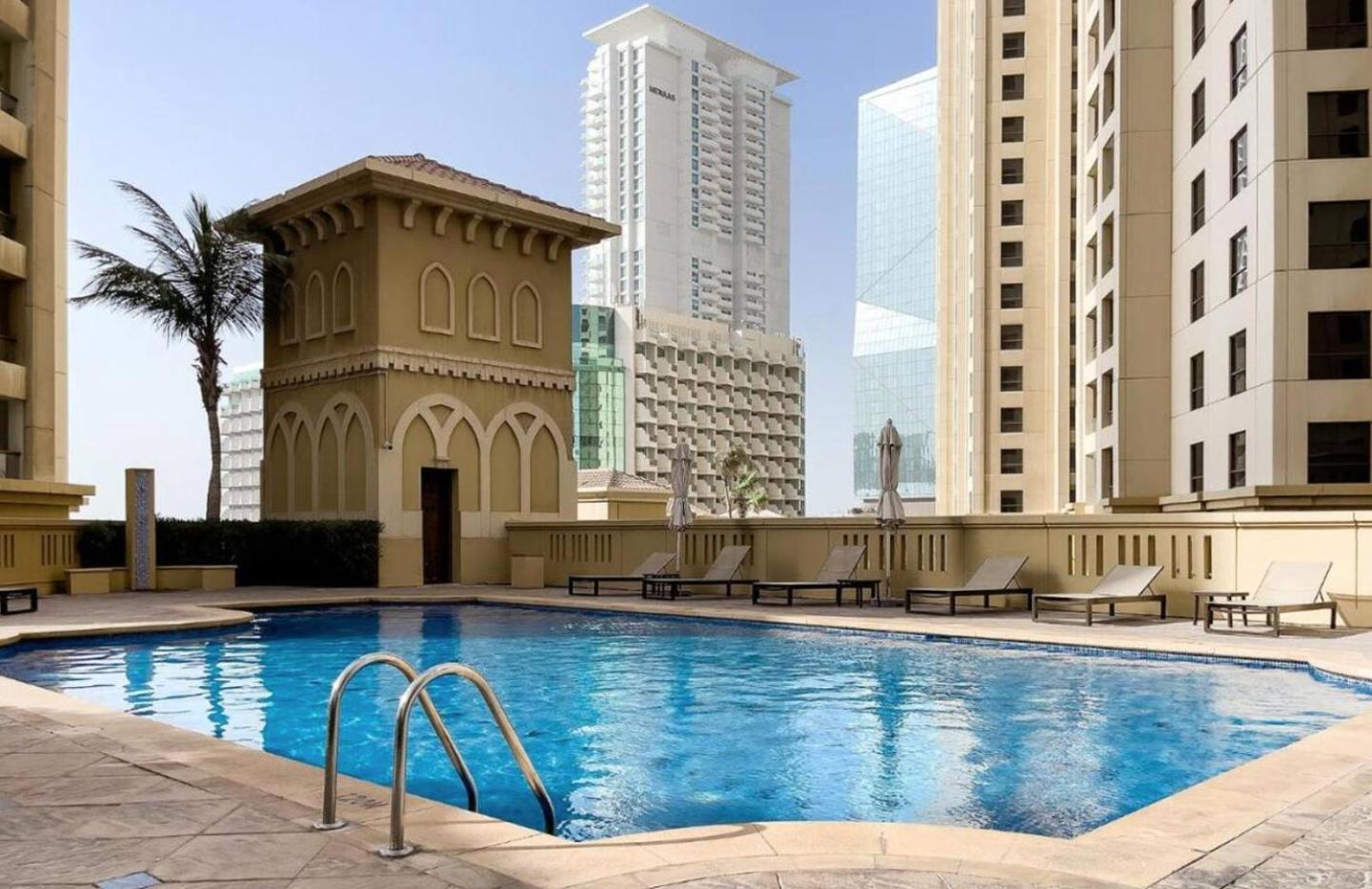 Urban Panda Skyview Jbr Privatunterkunft