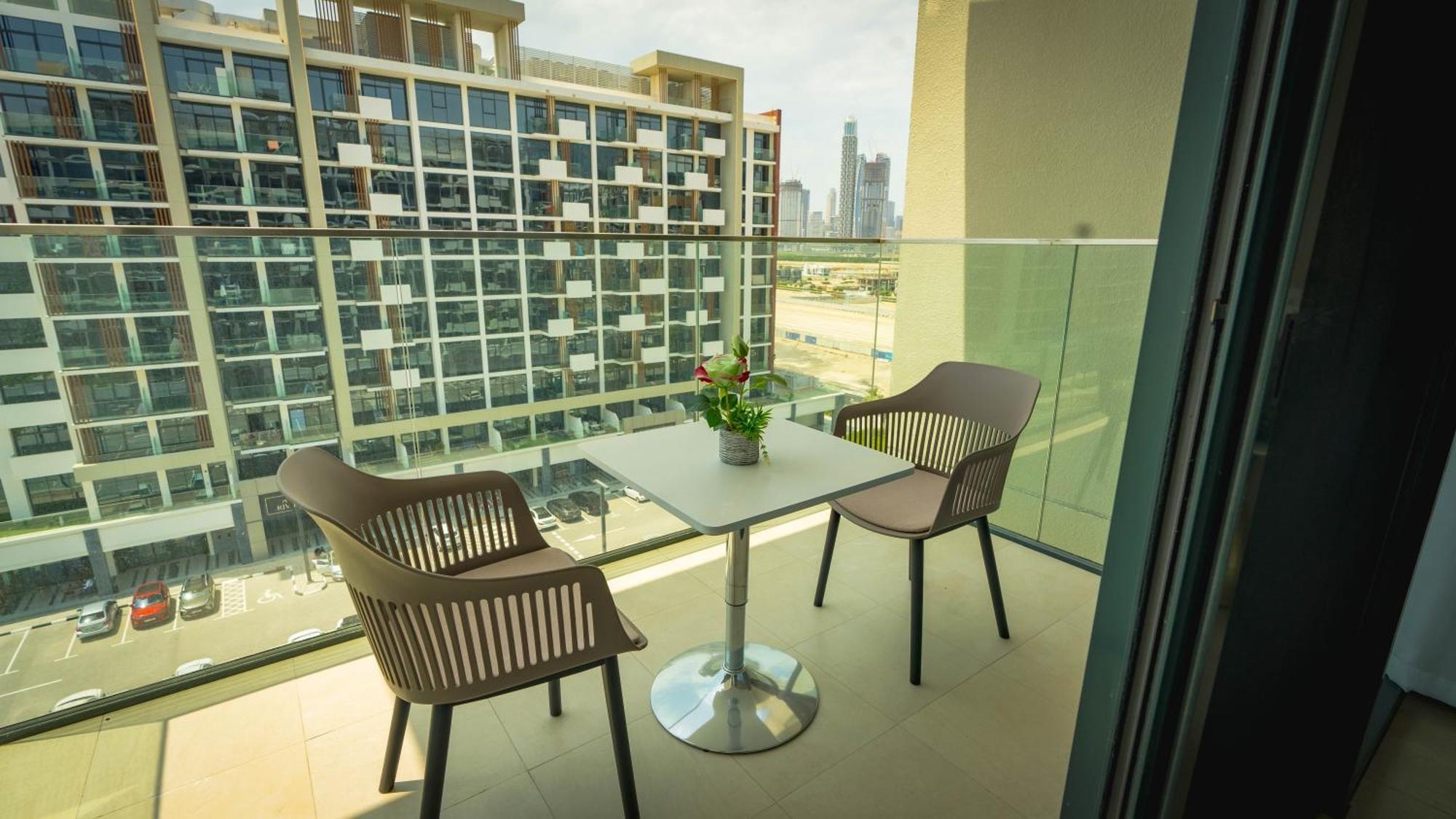 Aaderi Super Studio Dubaï