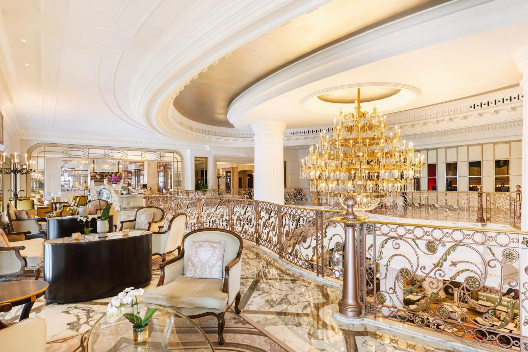 Al Habtoor Palace - Preferred & Hotell