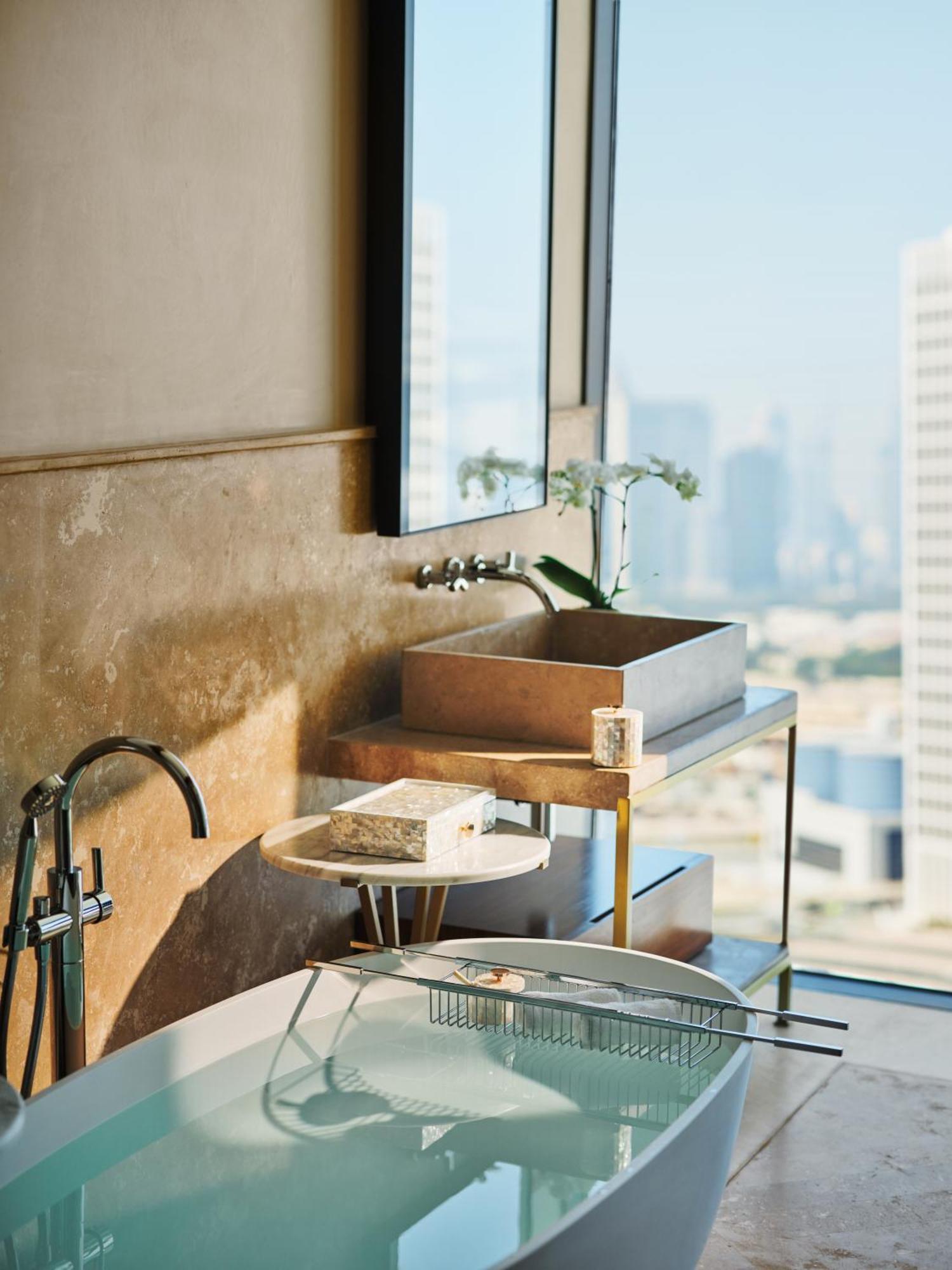 The Lana - Dorchester Collection Hotel 5*