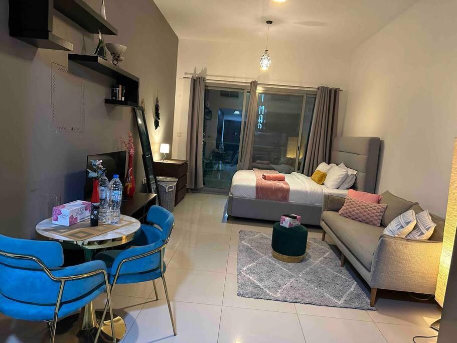 Cozy Dubai