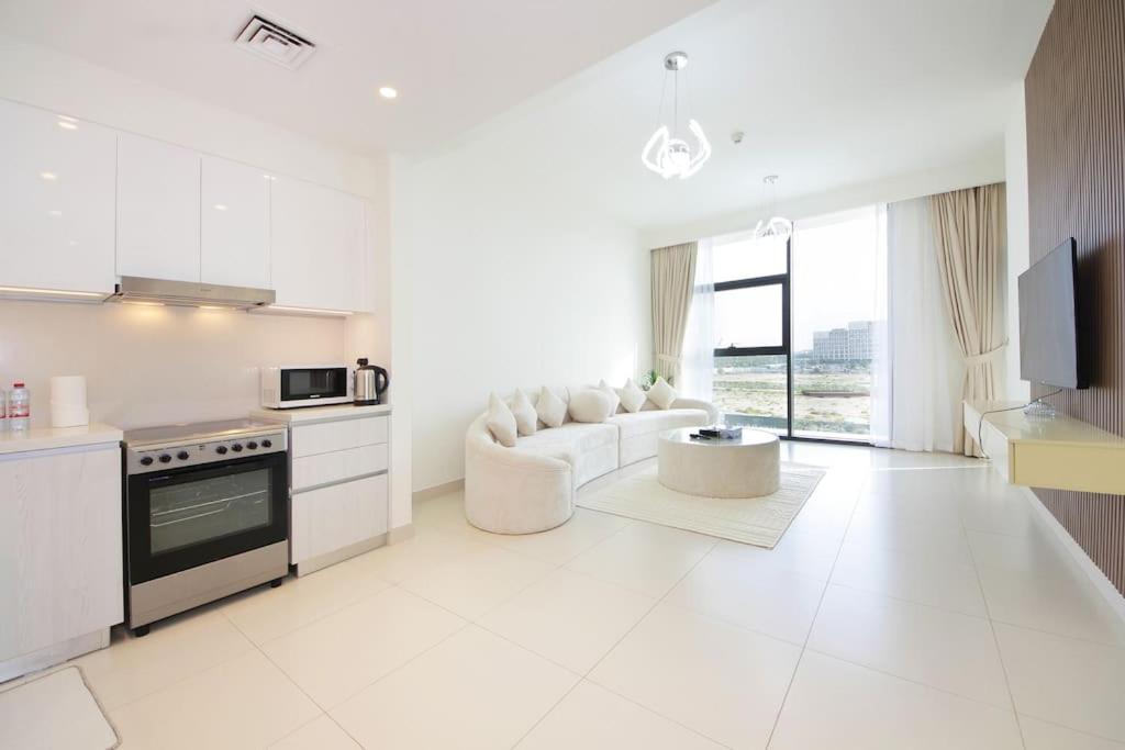 Apartment Park Point C-1 Bedroom For Monthly Stay-1004 *