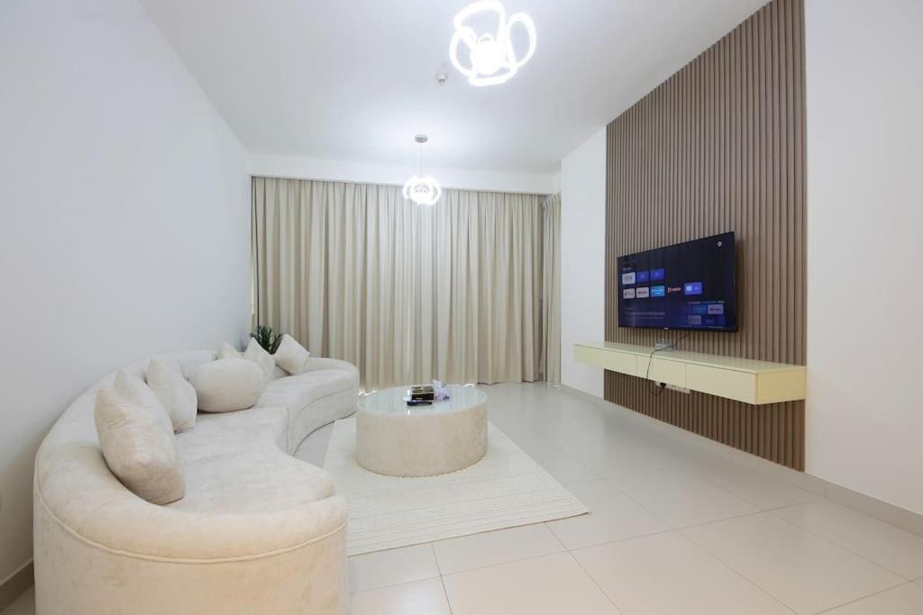 Apartment Park Point C-1 Bedroom For Monthly Stay-1004 *