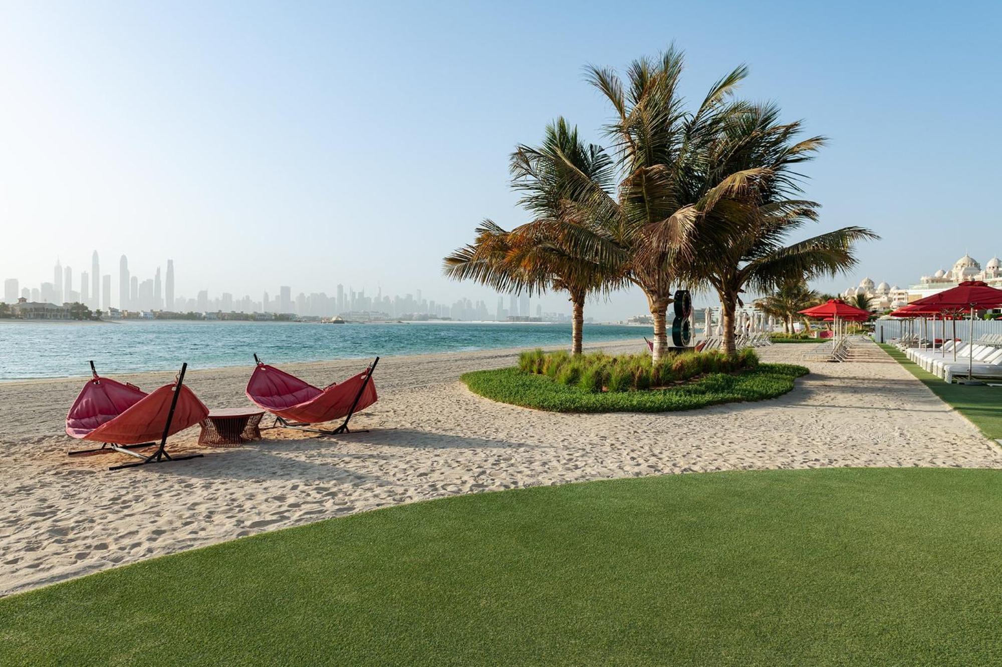 Complex Th8 Palm Resort, Vignette Collection By Ihg 5*