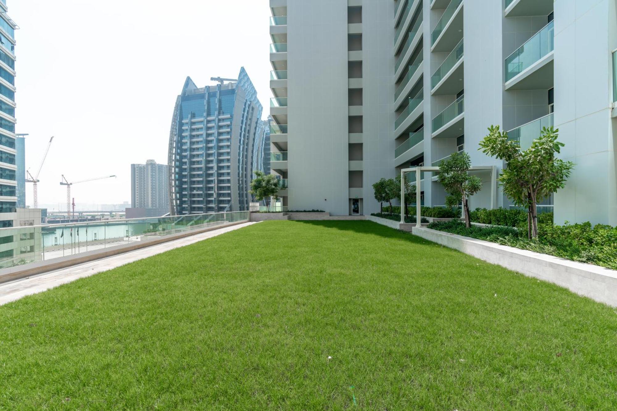 Soothing 1br At Downtown Dubai, Business Bay *
