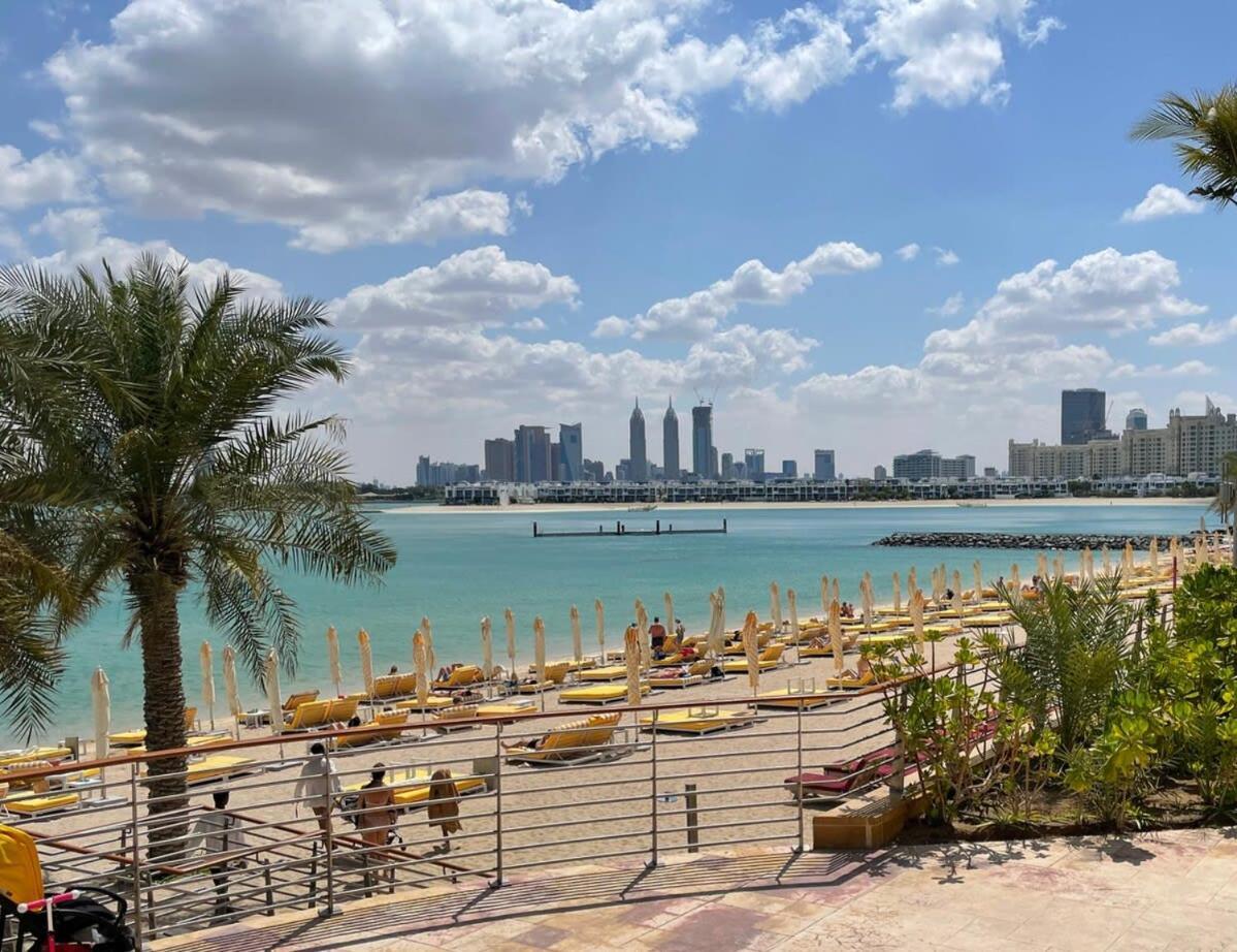 2 Bd Tiara Palm Views, & Pool, Amazing Views Of The Palm
