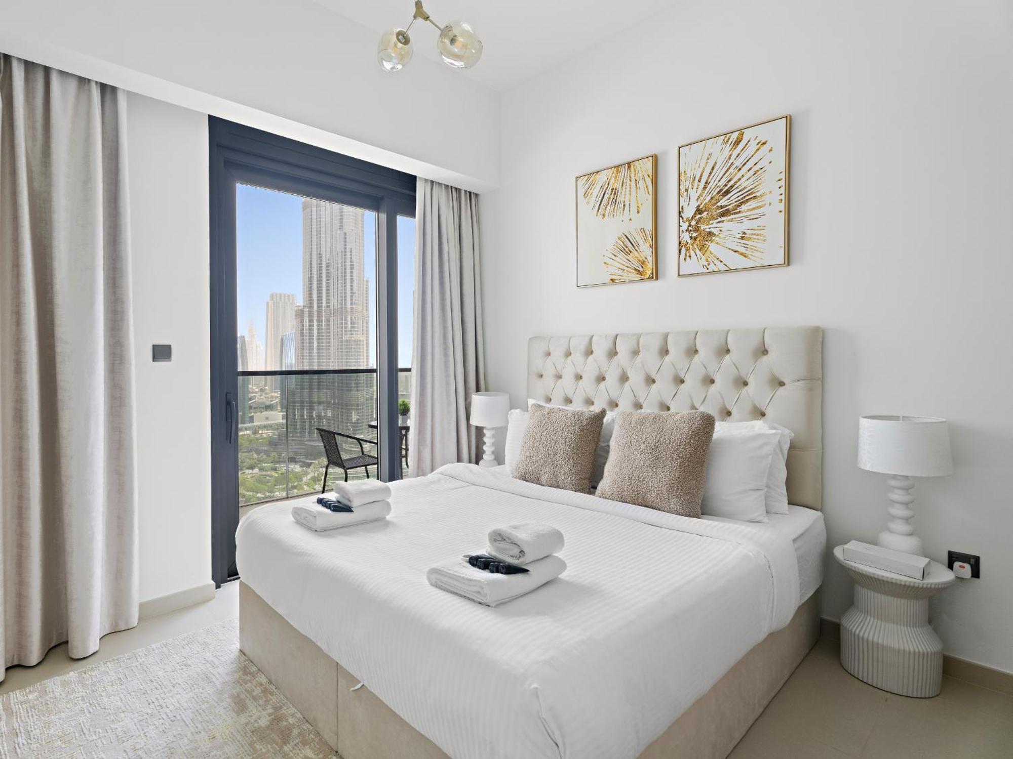 Vibrant 3bdr Plus 1 Guest In Downtown With Burj Khalifa View Apartamento