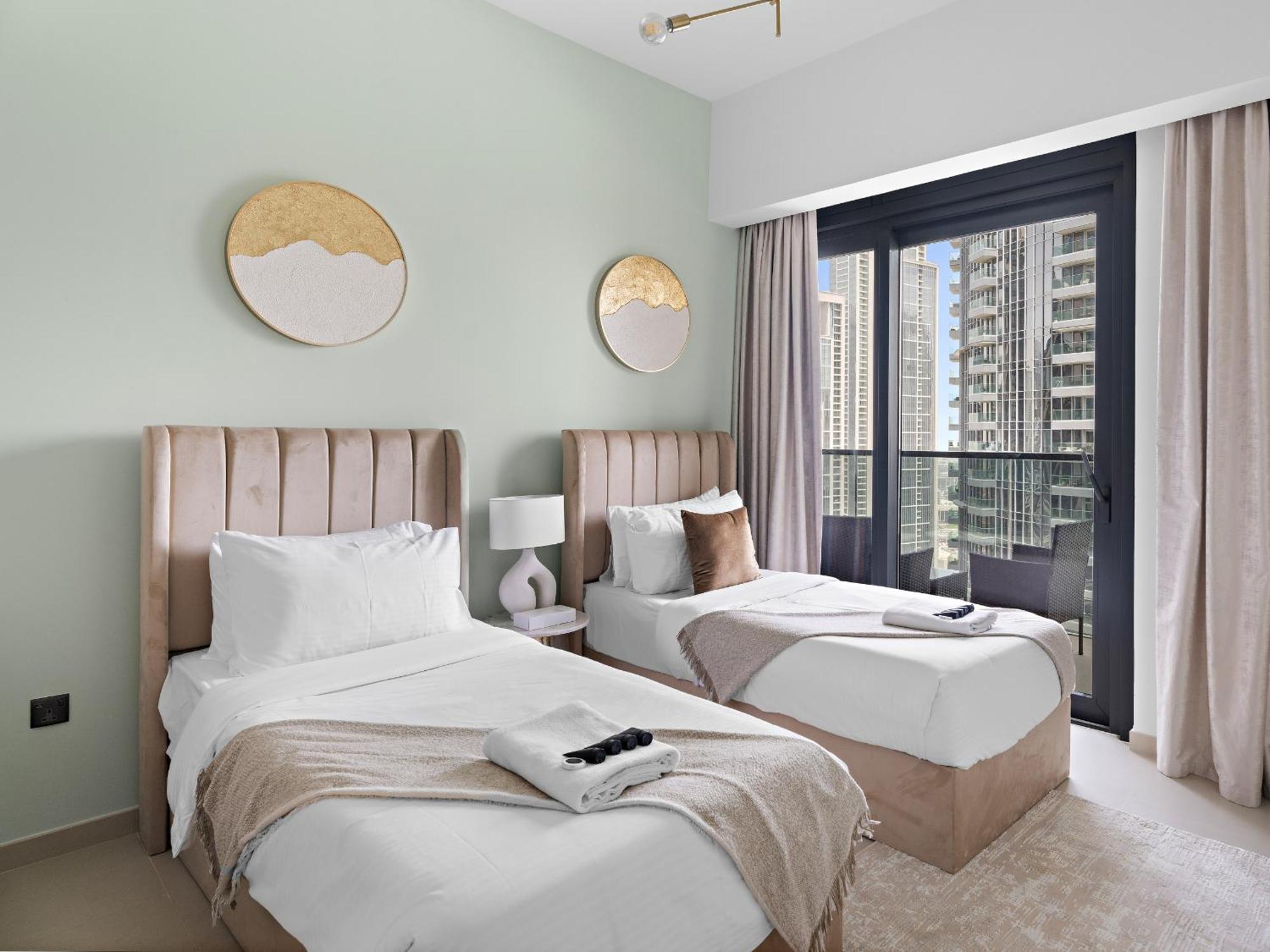 Apartamento Vibrant 3bdr Plus 1 Guest In Downtown With Burj Khalifa View *
