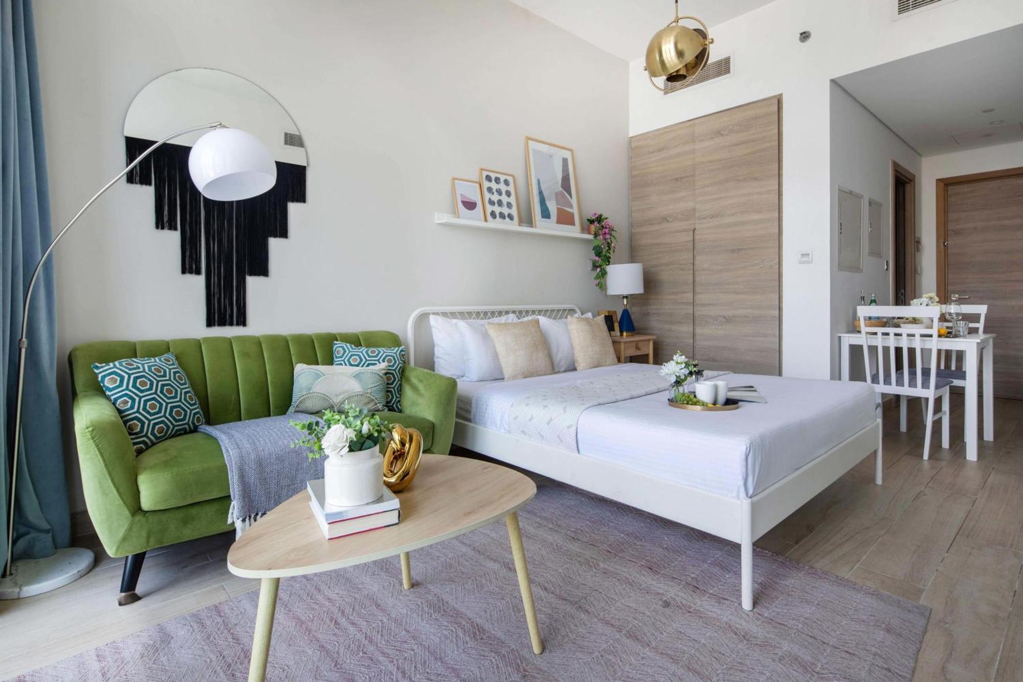 Frank Porter - One Apartment Dubai