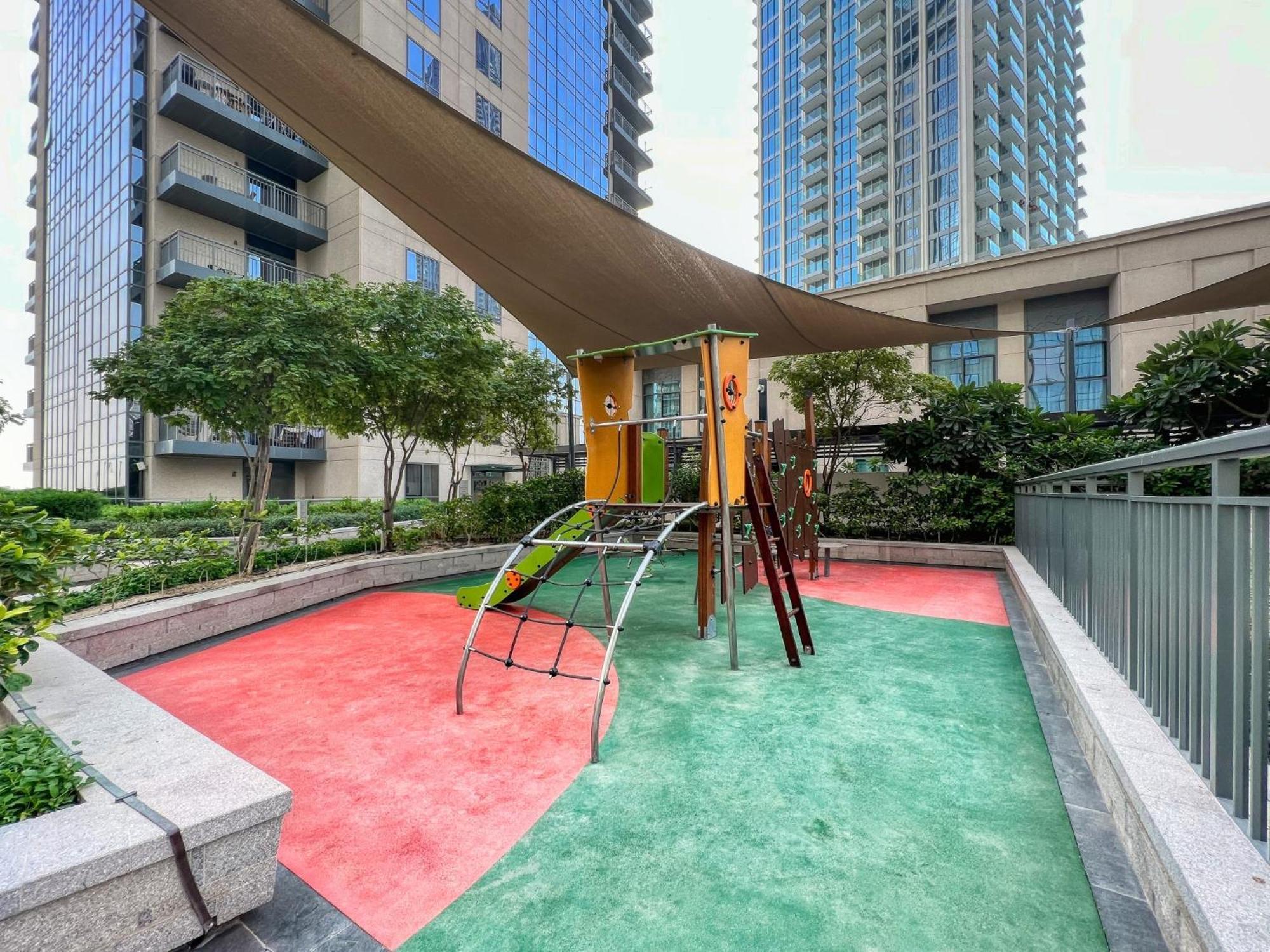 Majestic At Creek Residences * Dubai