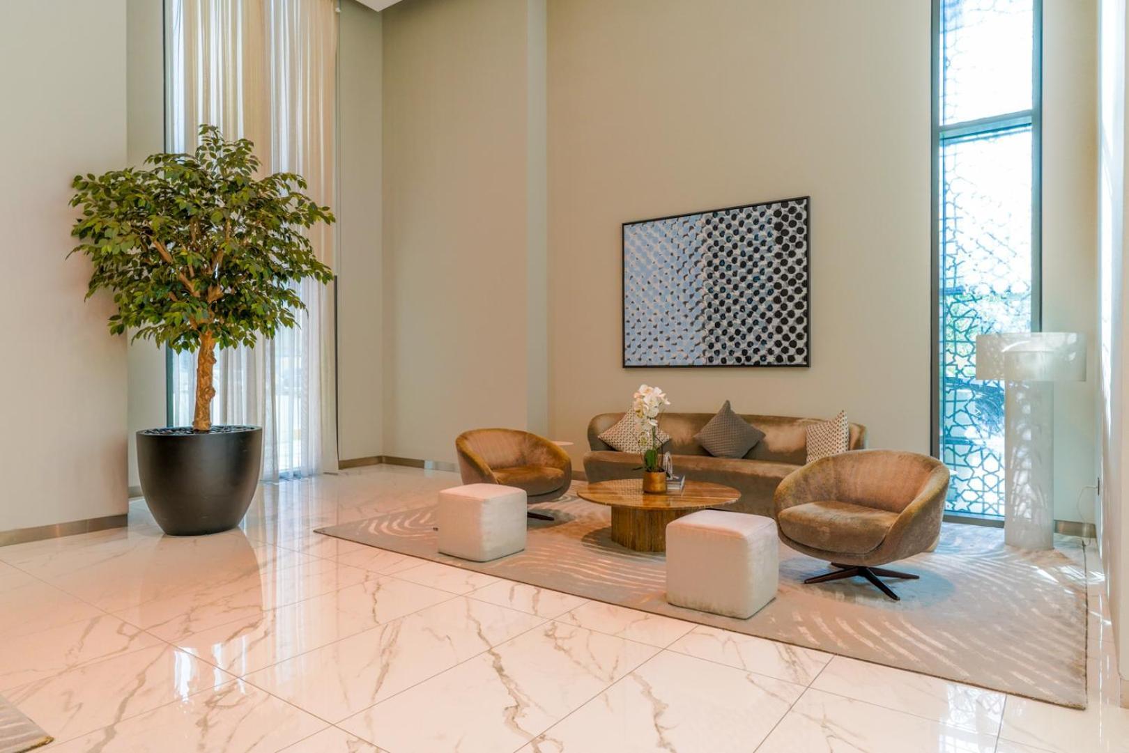 Downtown Luxury, Direct Access To The Mall Appartamento