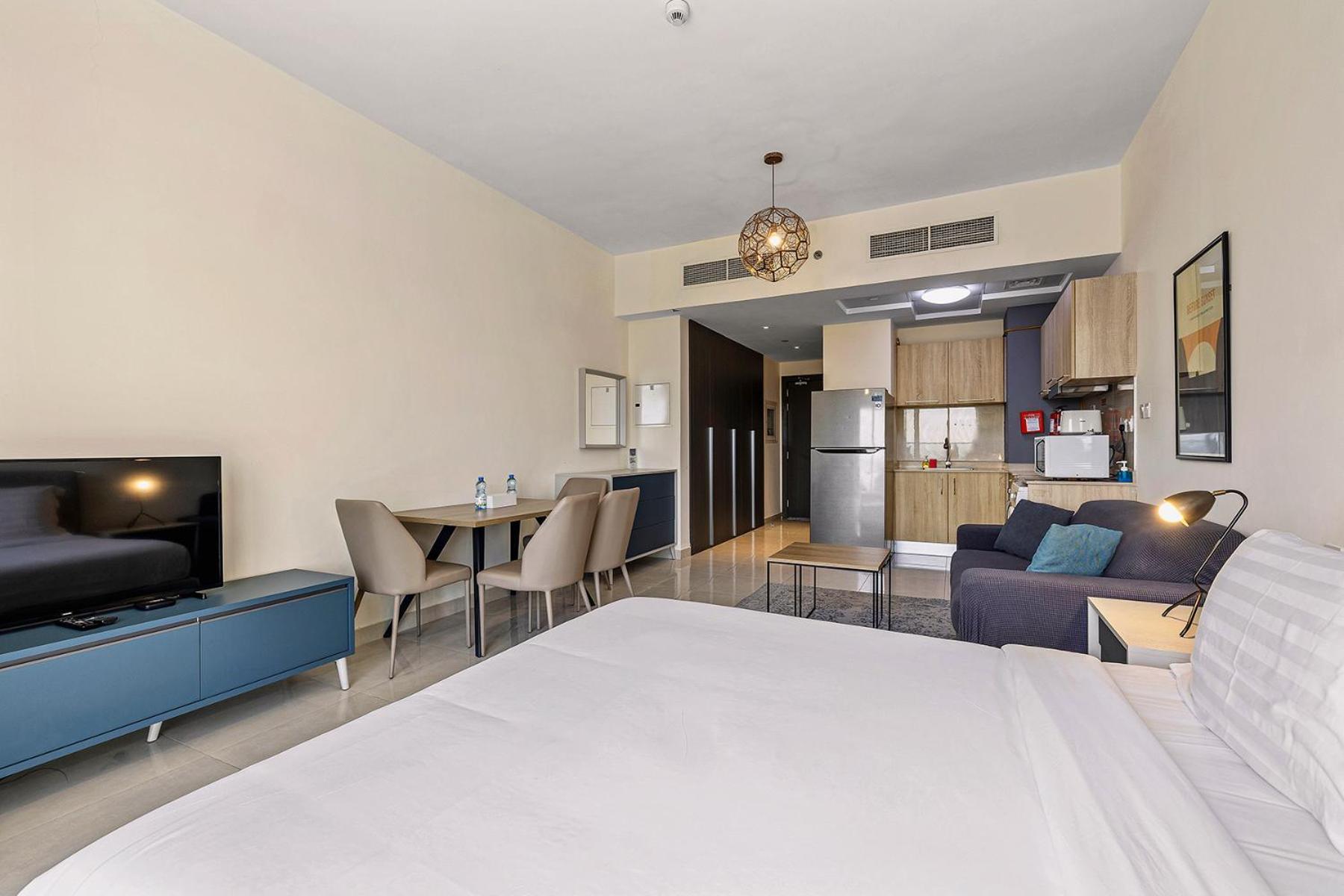 Unlock Metropolis Business Bay * Dubai