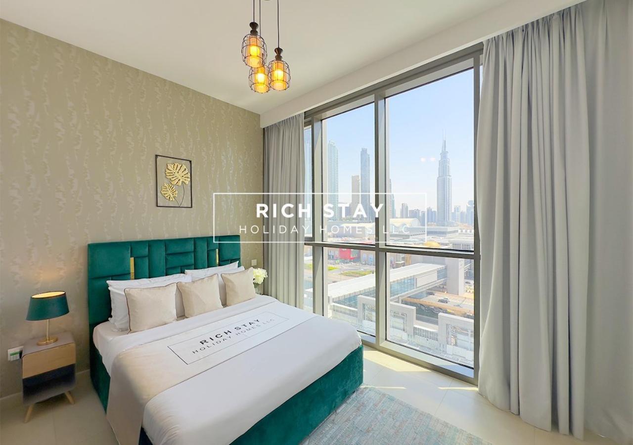 Premium 3br With Burj Khalifa & Mall View * Dubai