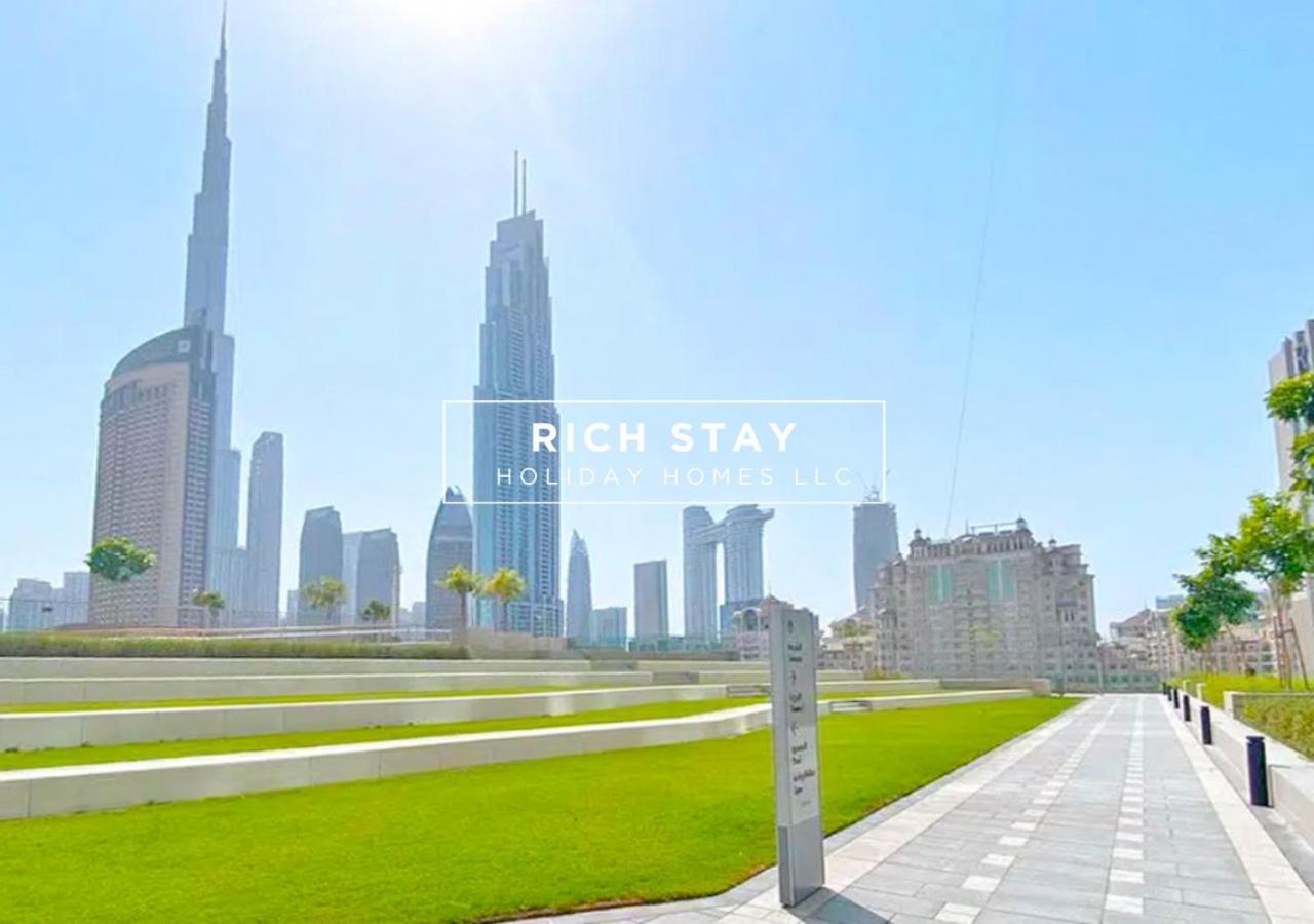 Premium 3br With Burj Khalifa & Mall View Apartment *