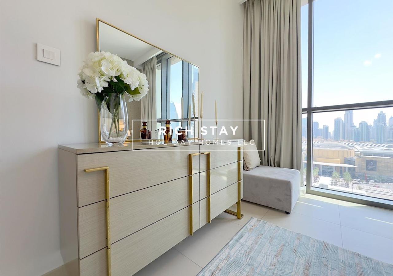 Apartment Premium 3br With Burj Khalifa & Mall View Dubai