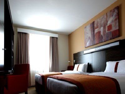 Hotel Express Jumeirah, An Ihg Dubai