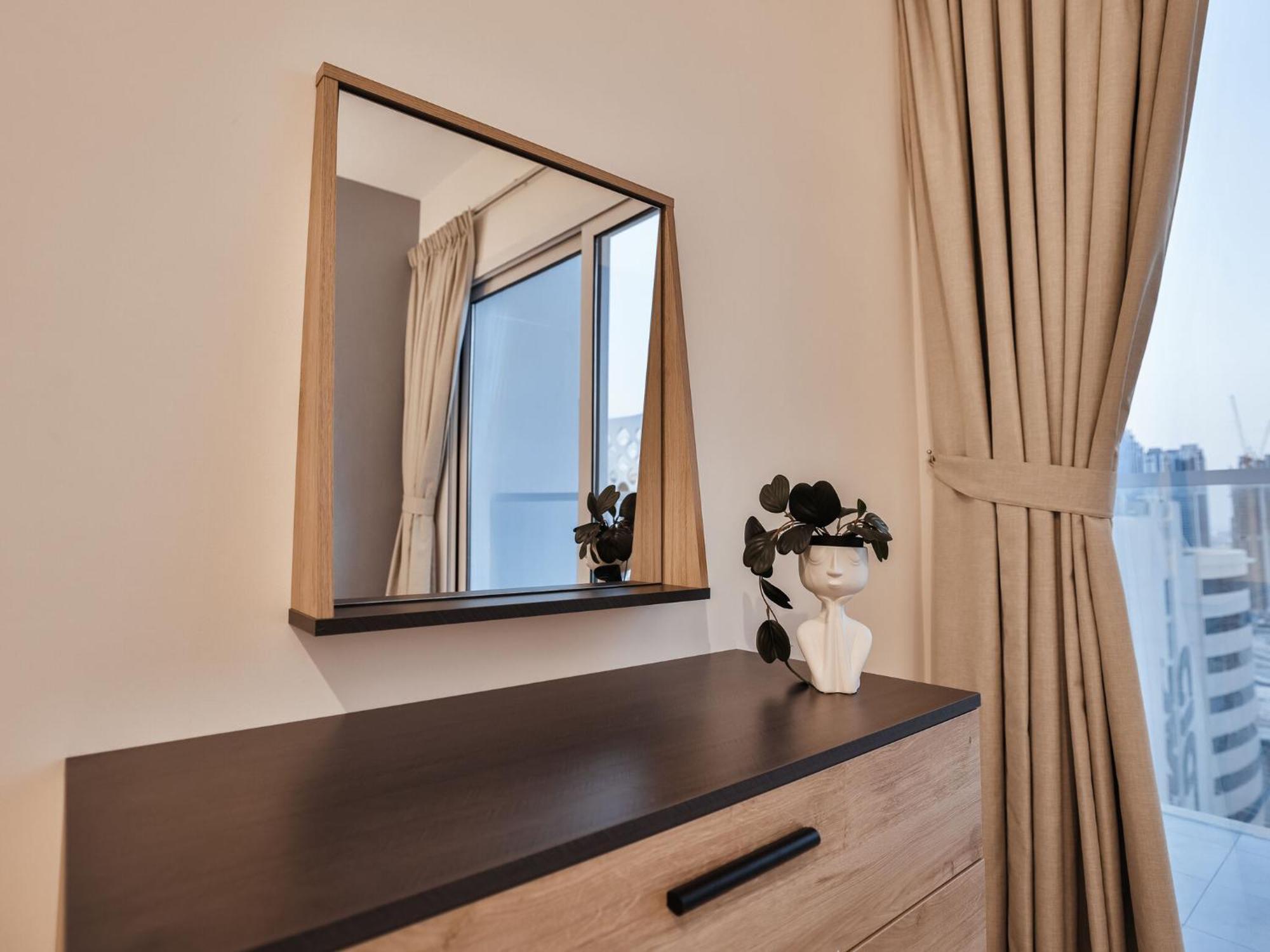 Apartamento Luxury Business Bay Gym Pool Parking By Sojo Dubái