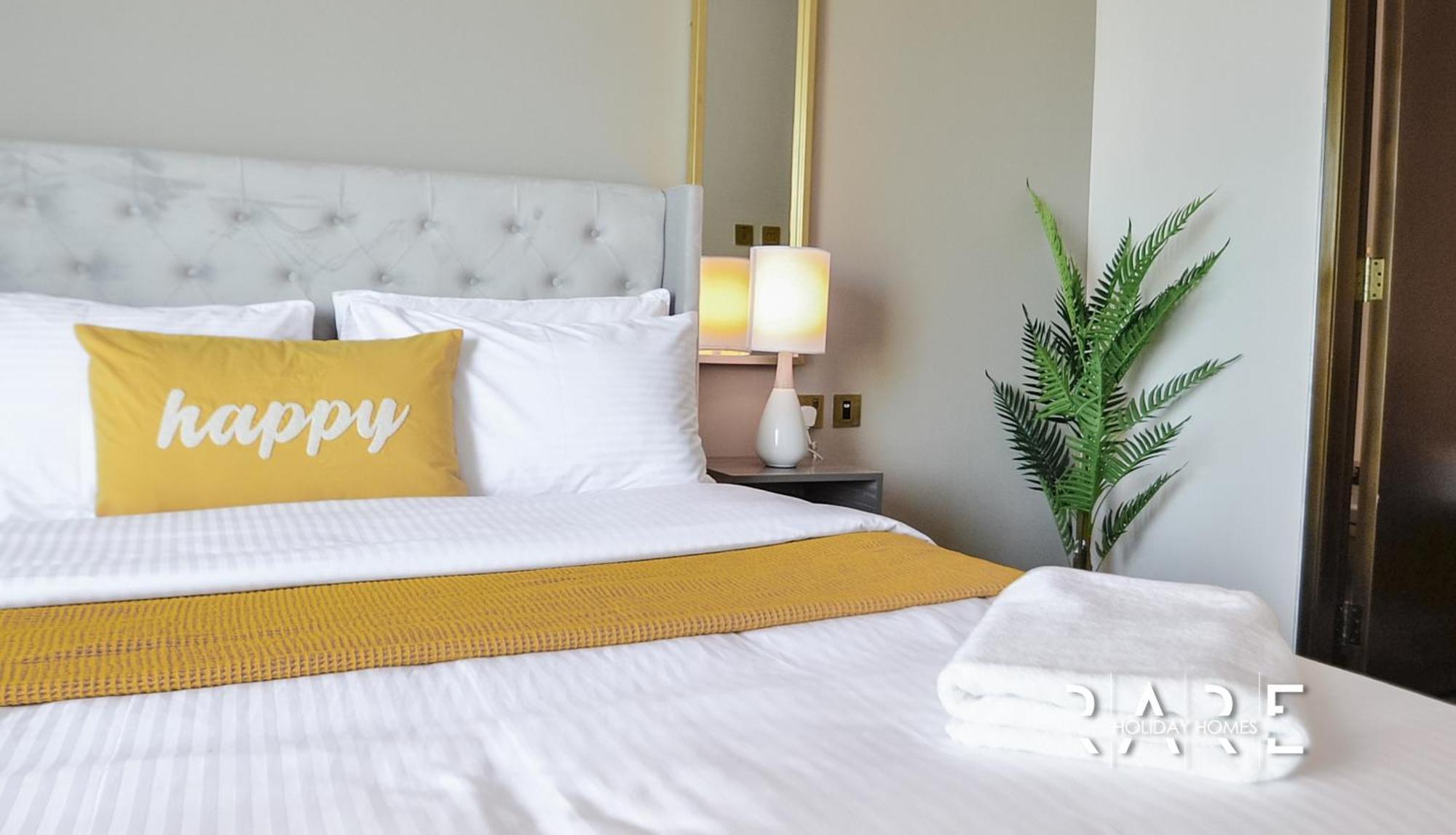 Rare Holiday Homes: Palm View Fendi In Damac Heights Apartamento *