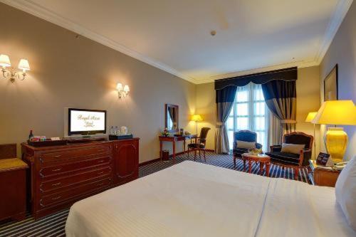Royal Ascot Hotel 4*