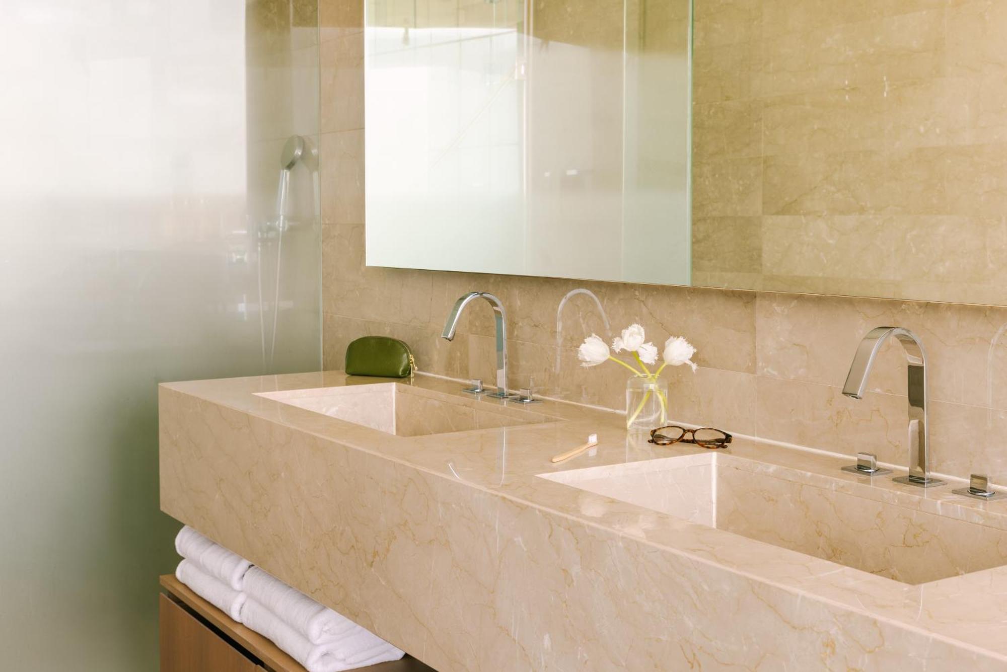Sonder At Jbr The Walk Aparthotel Dubai