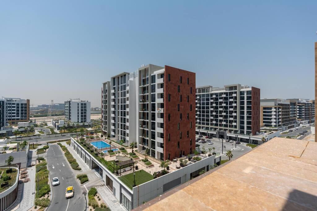 Appartement - 12 Min Downtown - Pool - Azizi Riviera *