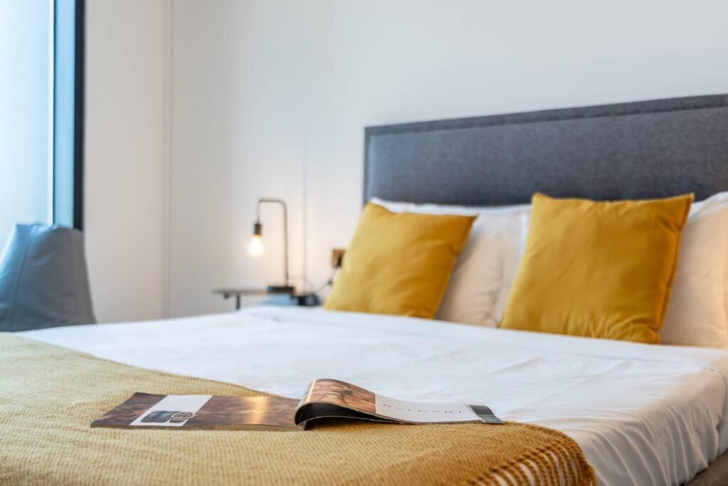 First Class Cozy Urban Retreat Dubai