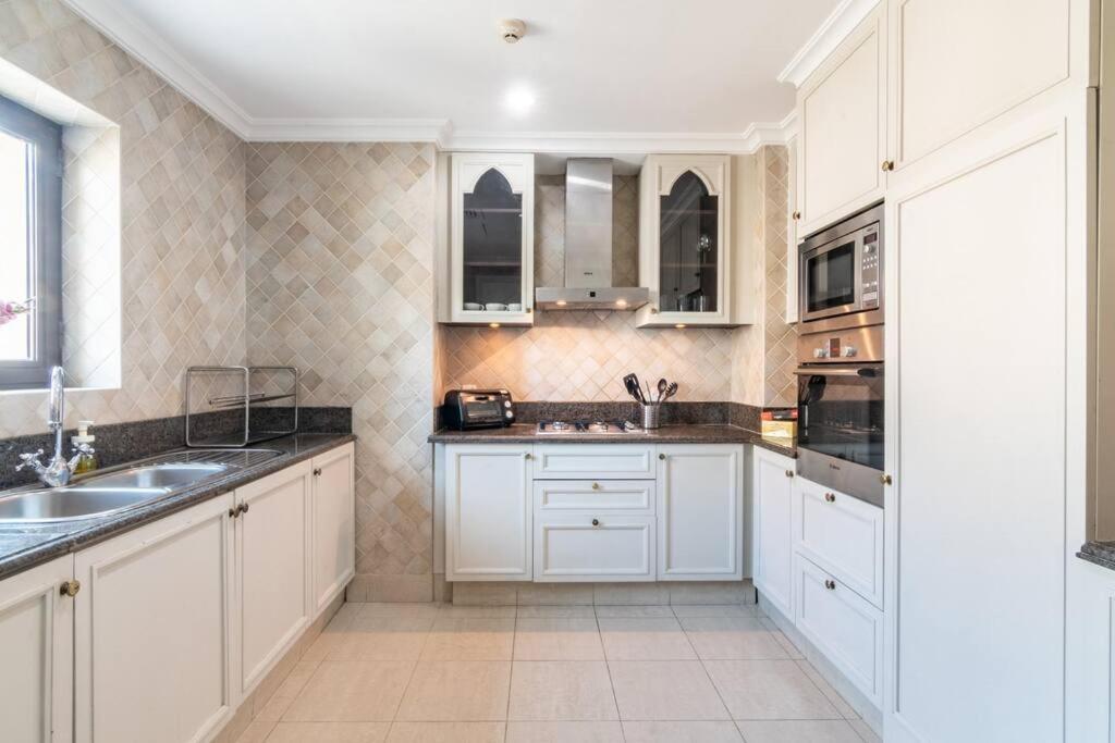 Apartamento First Class 3br Blissful Fountain Escape *