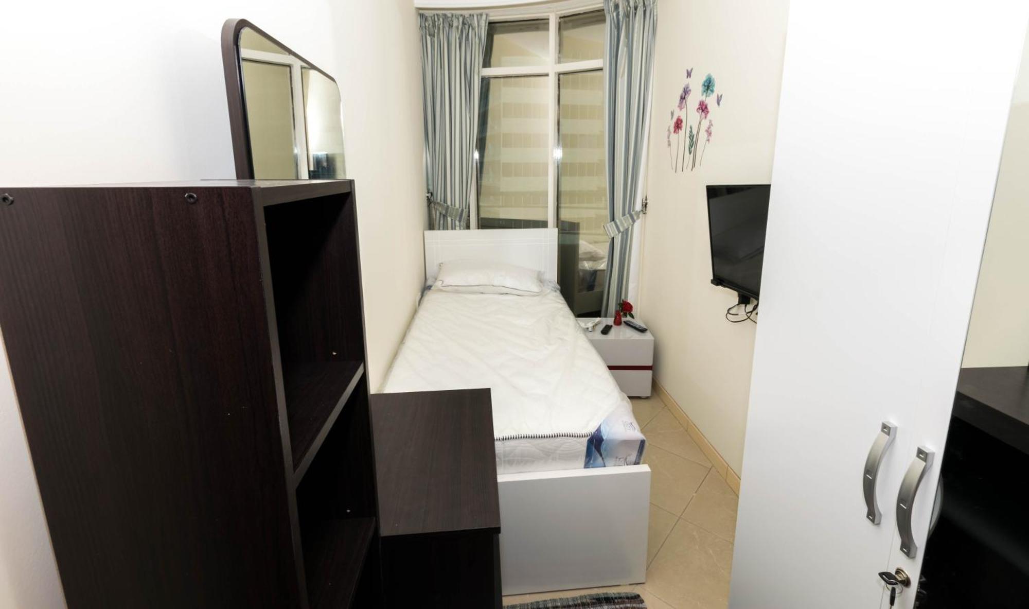 Privatunterkunft Roomy Small And Partitions At Marina