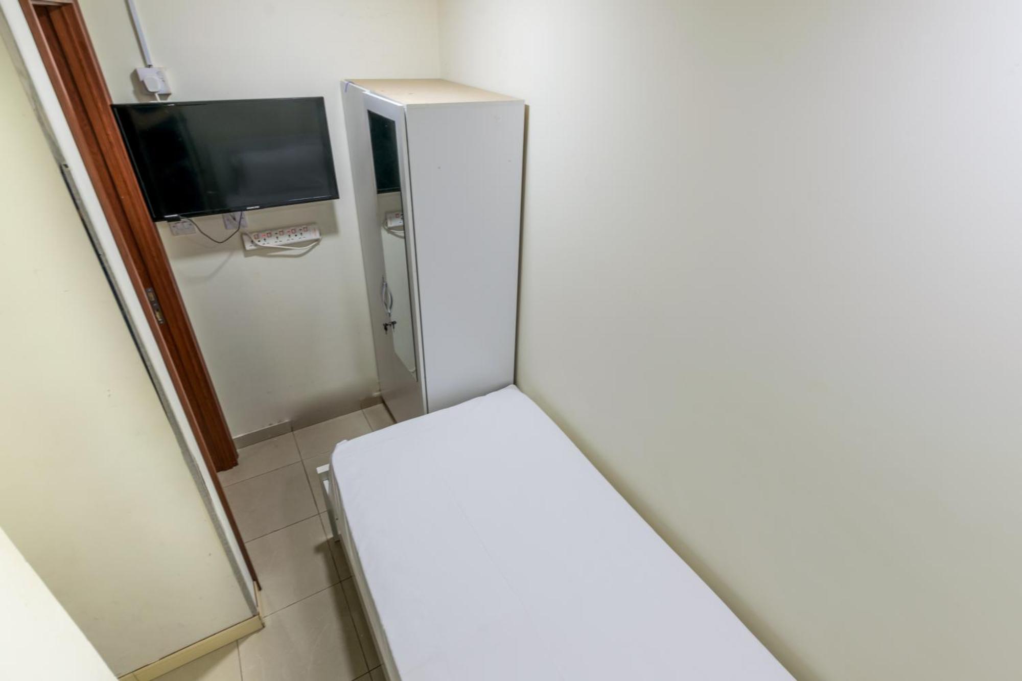 Privatunterkunft Roomy Small And Partitions At Marina