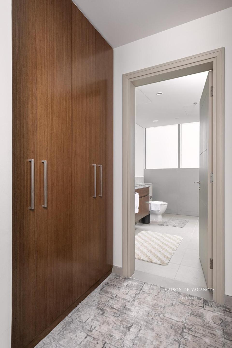 Apartament Three Bedroom In Downtown With Burj Khalifa View