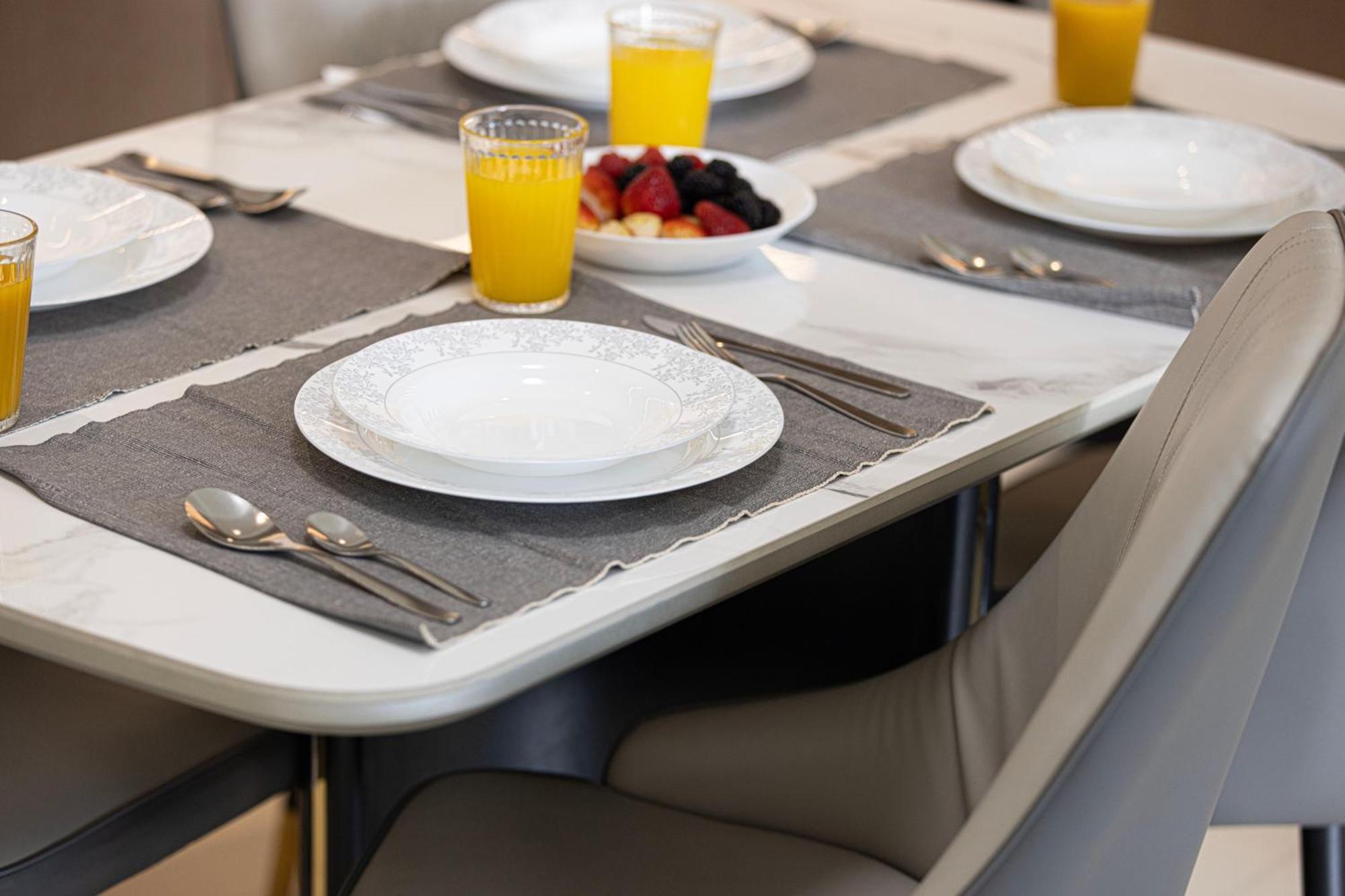 Downtown Luxurious 2br Near Burj Khalifa Dubái