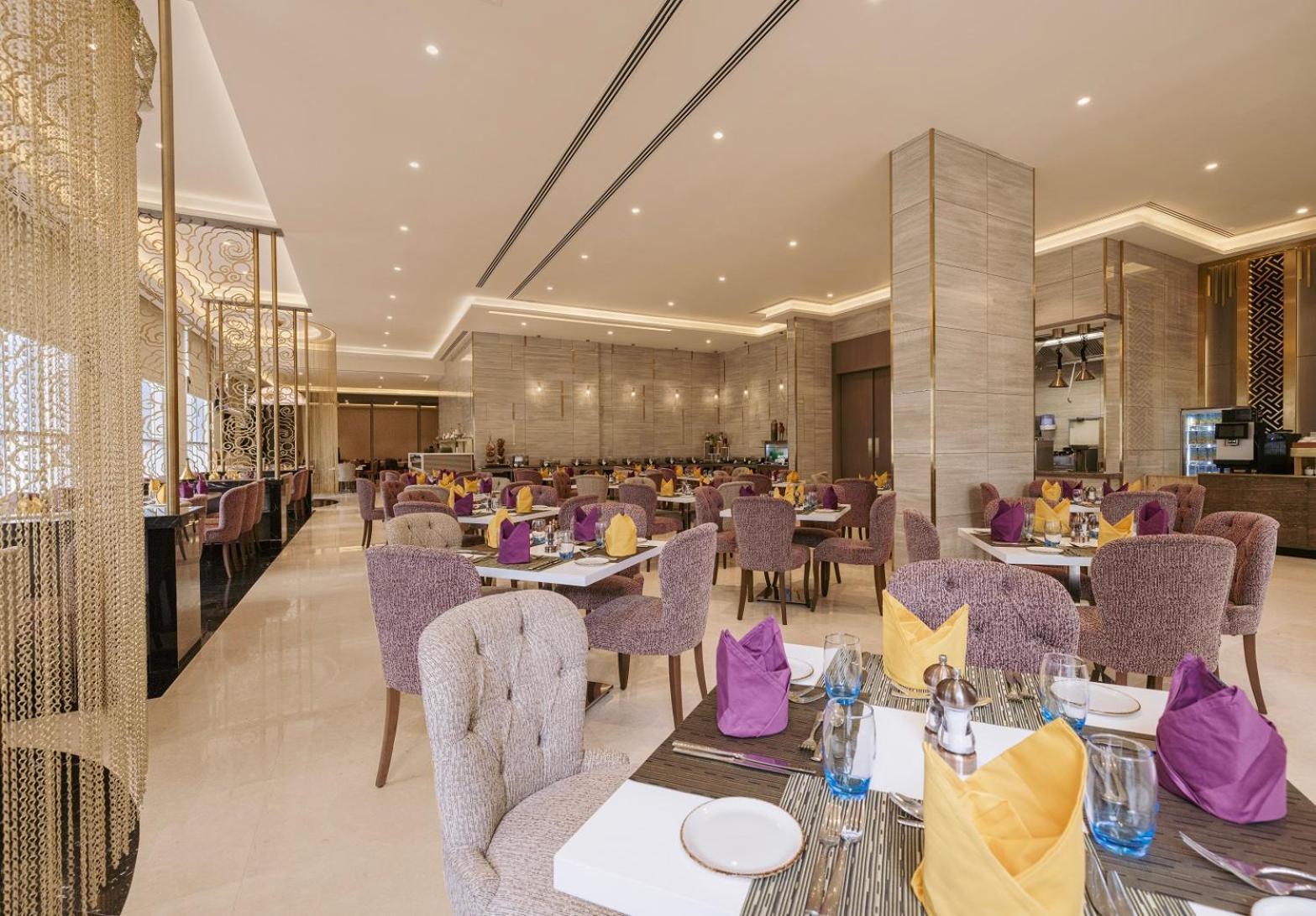 Khalidia Palace By Mourouj Gloria Hotel 5*