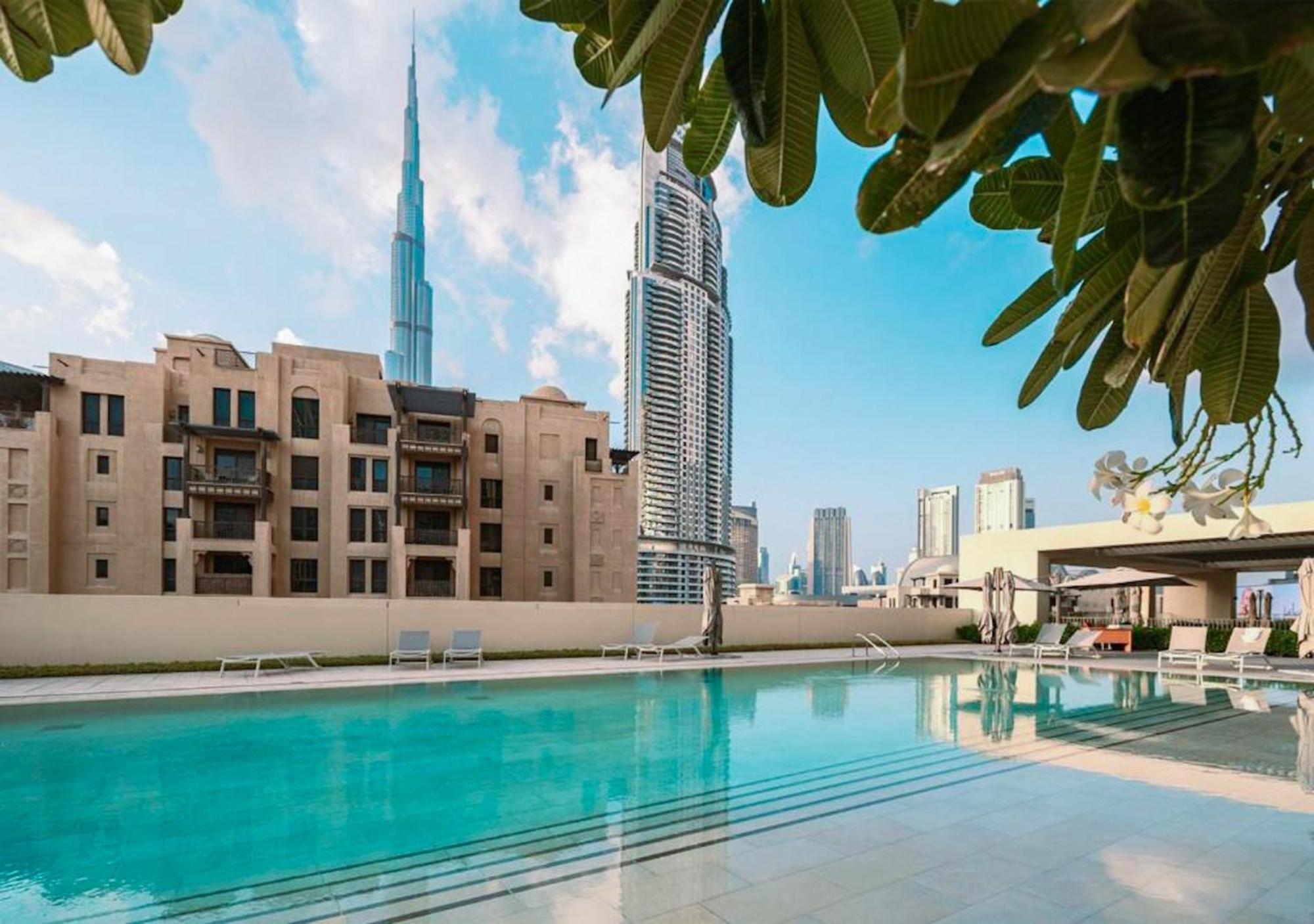 Eden's Homes & - Burj Royale Dubái
