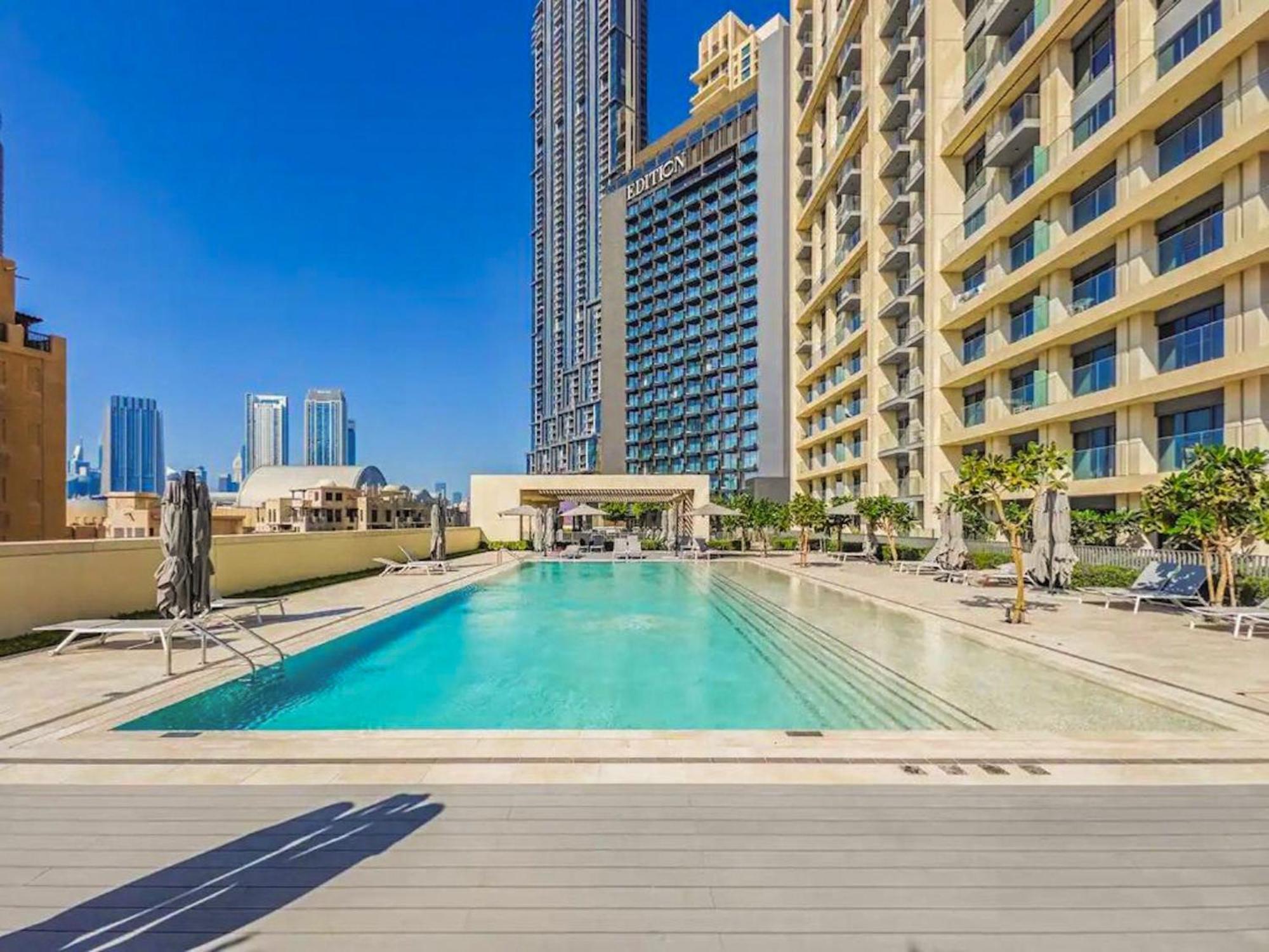 Eden's Homes & - Burj Royale *