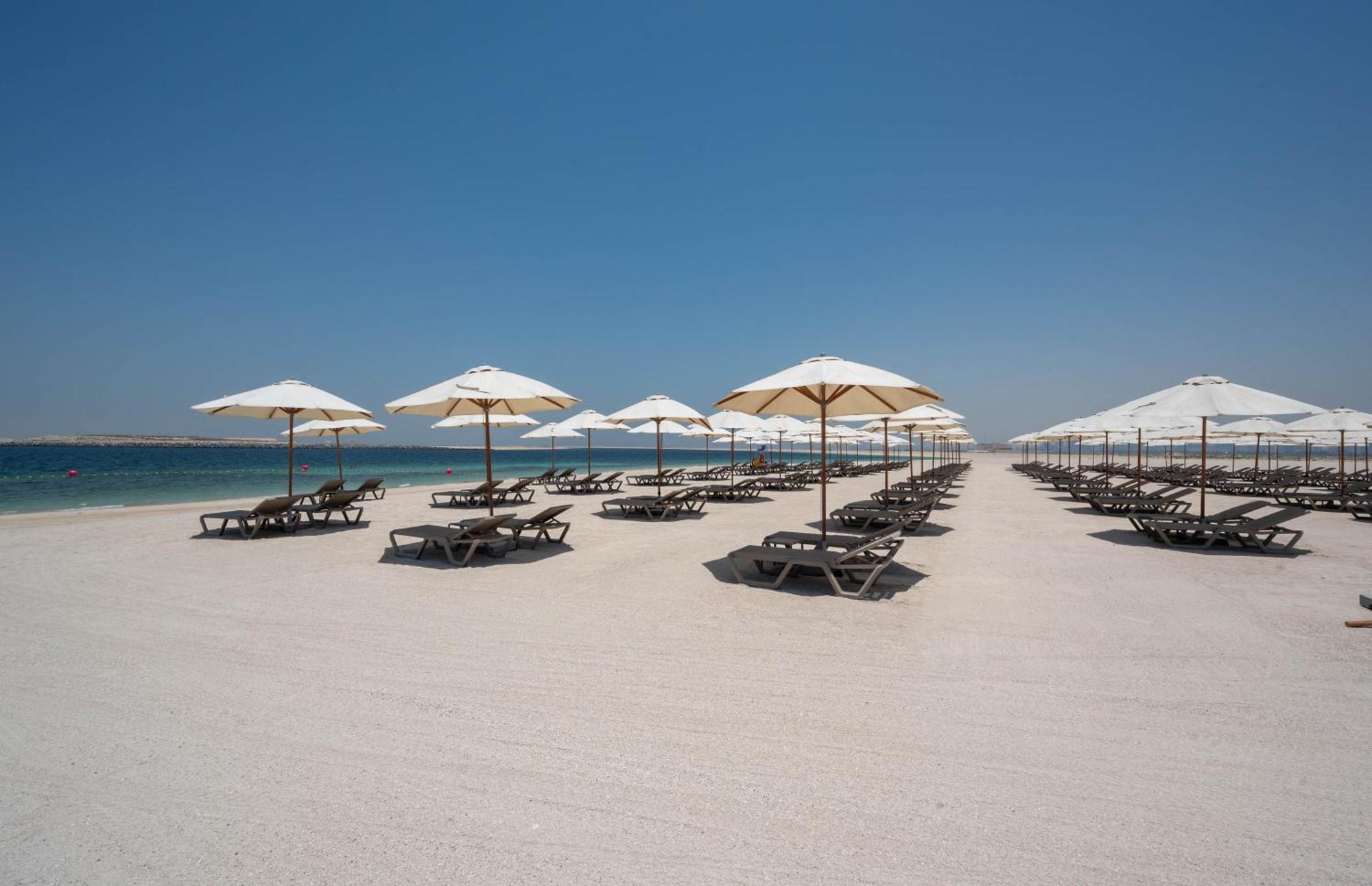 Resor Park Regis By Islands Dubai