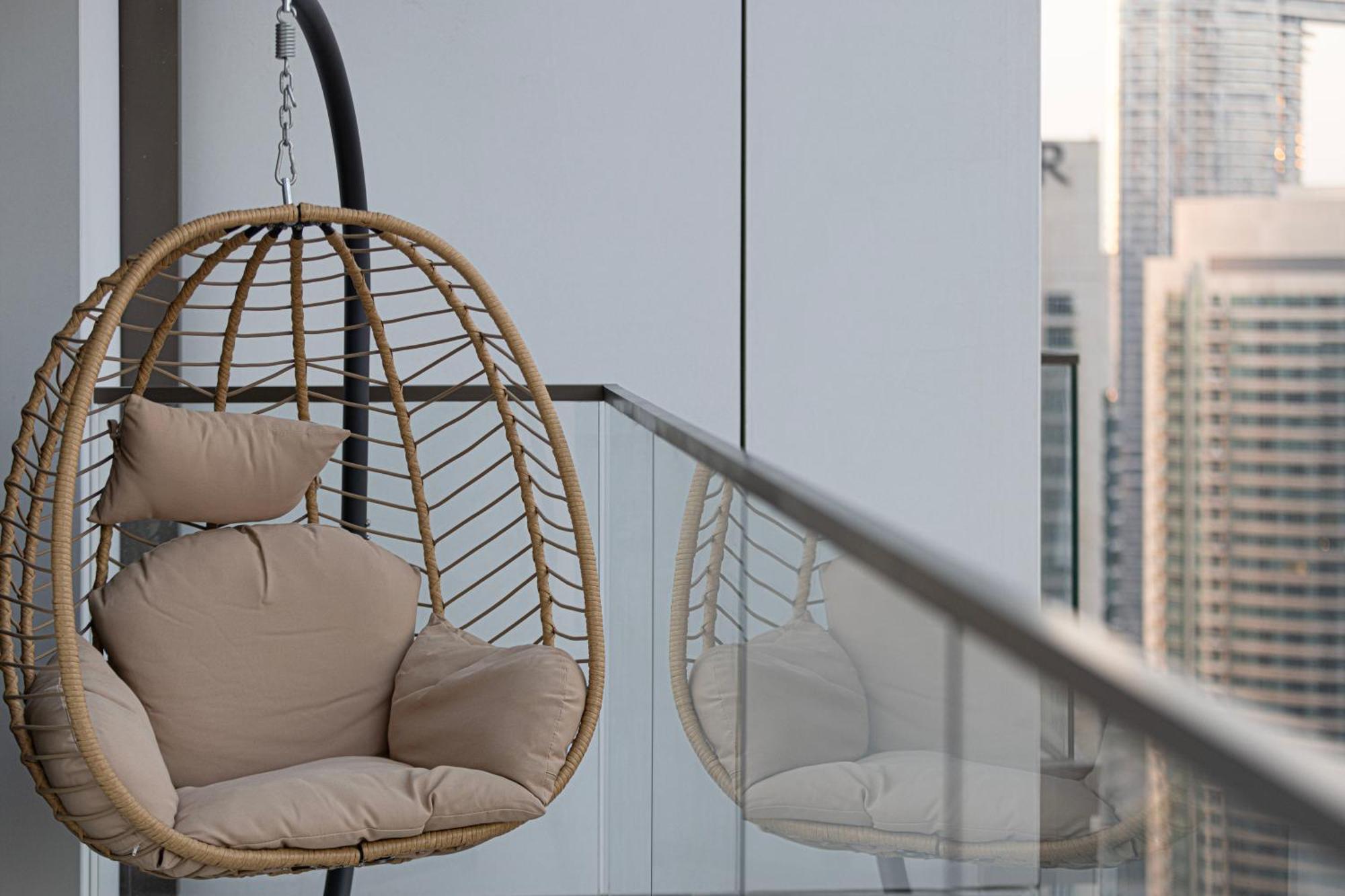 Luxury Sky High 2-bedroom Stunning Burj Khalifa & Fountain Views Dubai