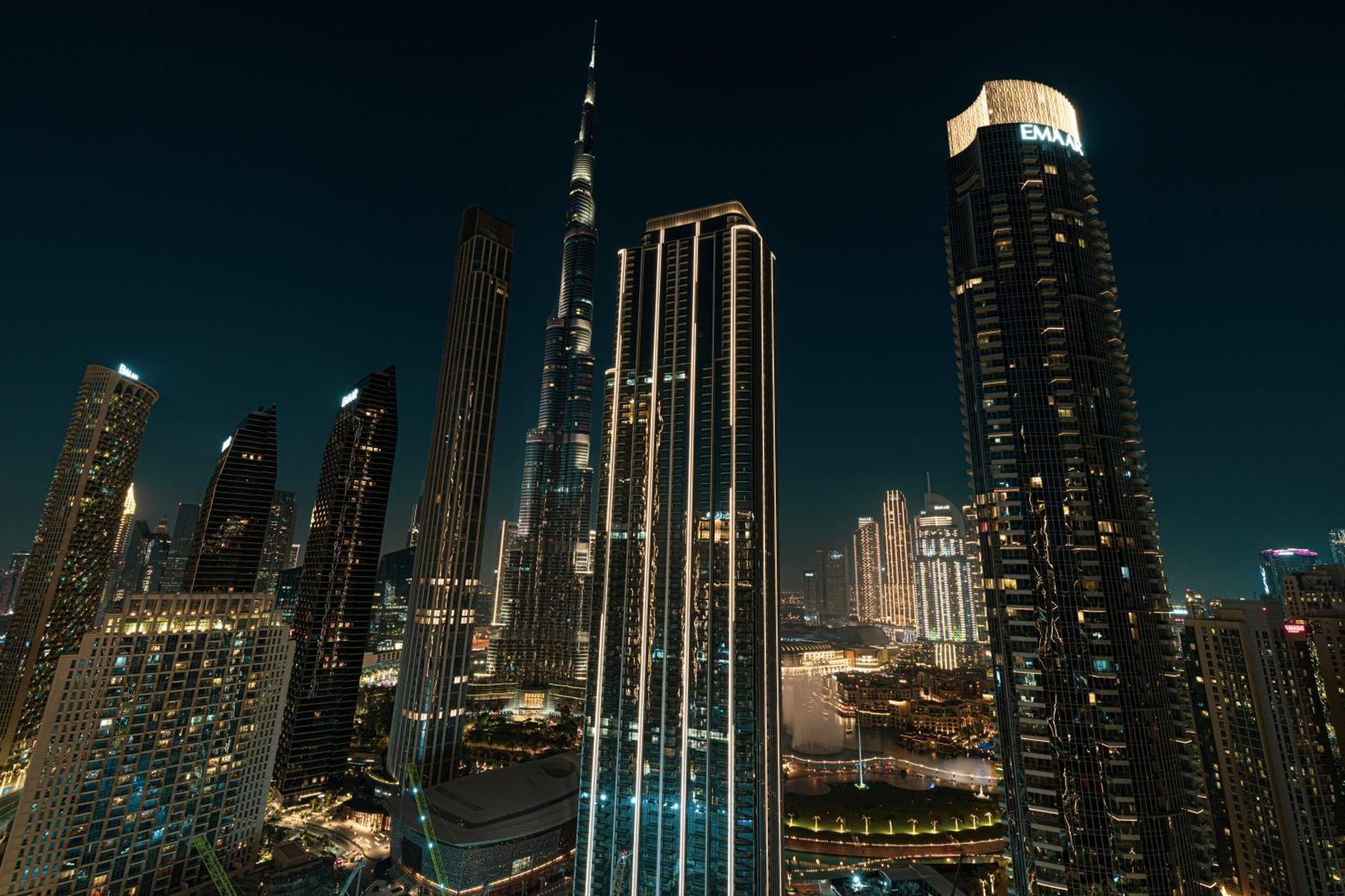 Luxury Sky High 2-bedroom Stunning Burj Khalifa & Fountain Views Apartment