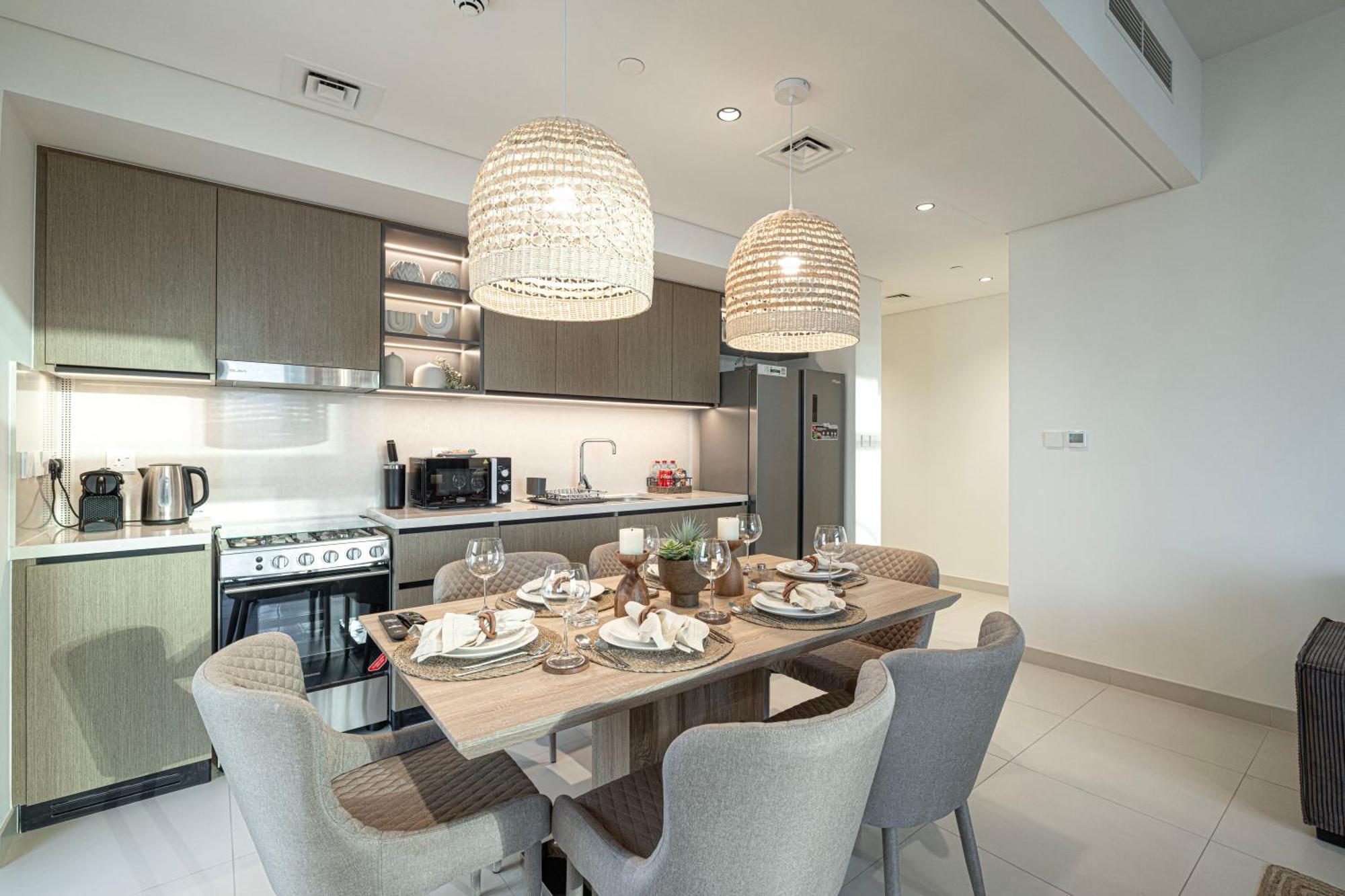 Luxury Sky High 2-bedroom Stunning Burj Khalifa & Fountain Views Apartment