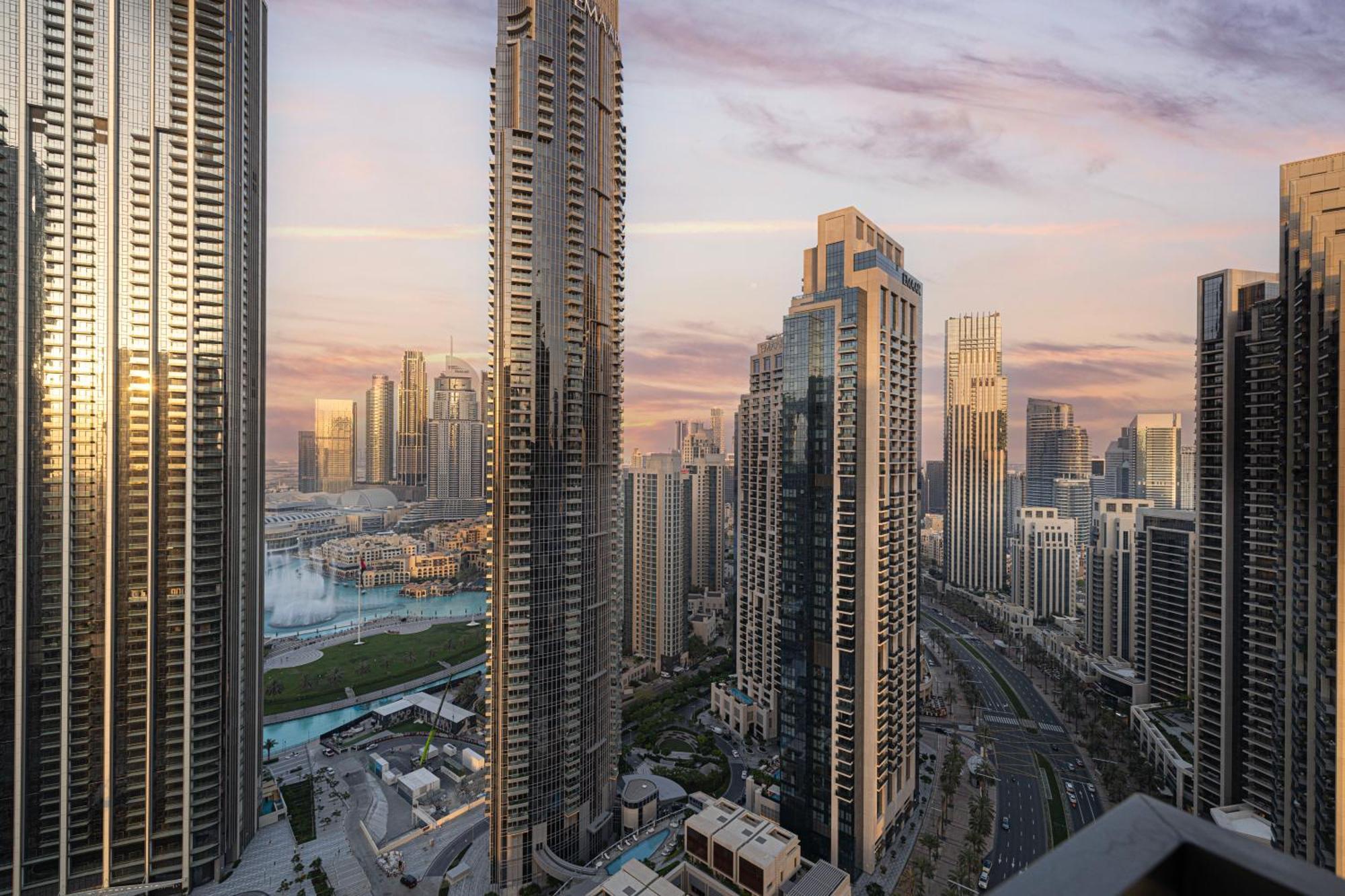 Apartment Luxury Sky High 2-bedroom Stunning Burj Khalifa & Fountain Views