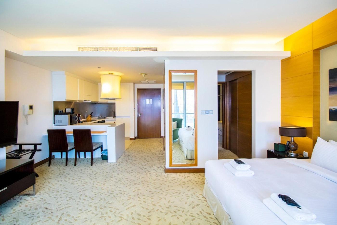 Apartemen Emaar Fashion Avenue With Burjkhalifa View 24 Dubai