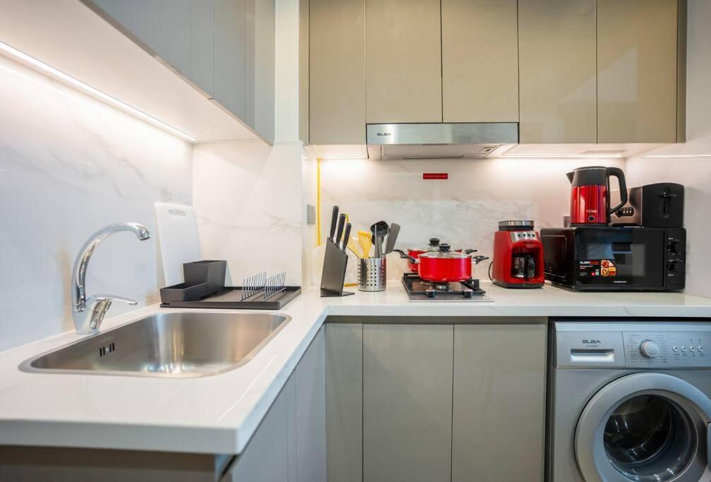 Apartamento Zapbed House - Azizi Riviera