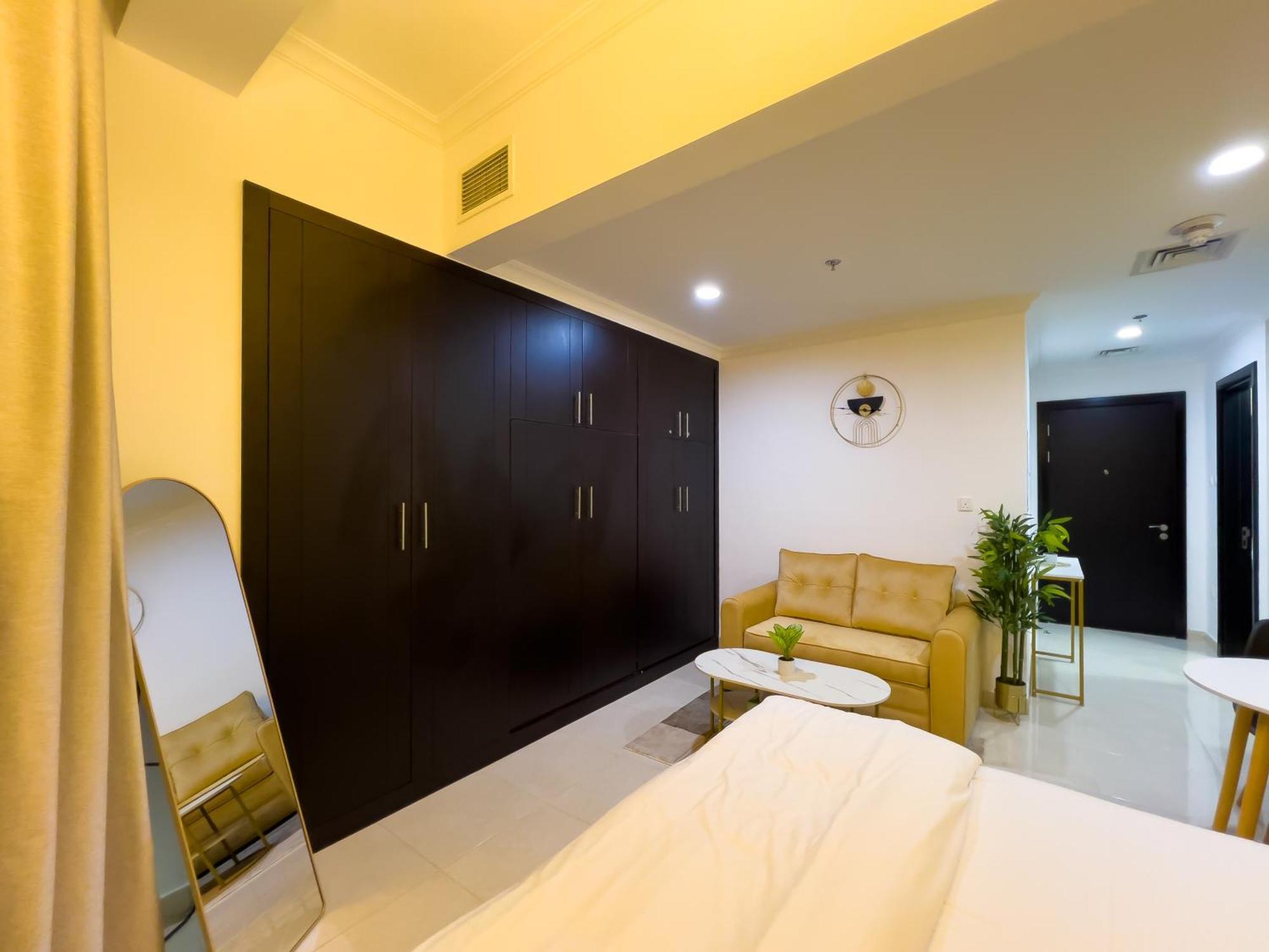 Cloud 9 - Cozy Canal View Studio In The Heart Of Business Bay *