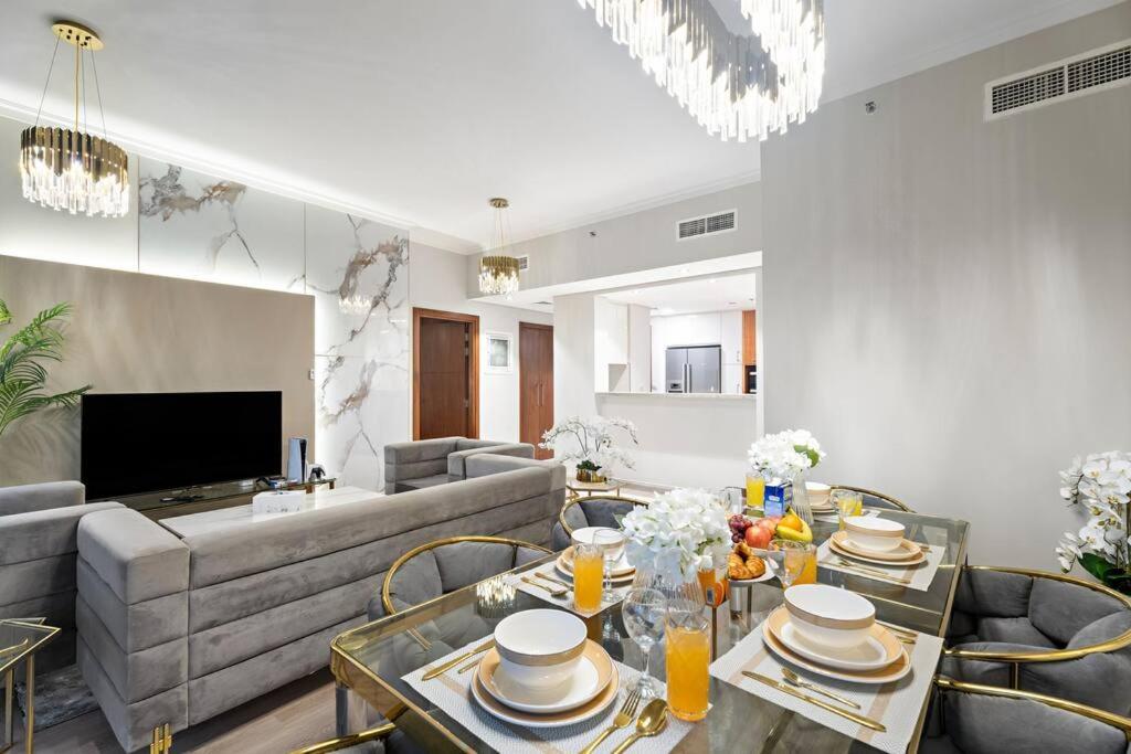Apartemen First Class 2br Exquisite Living