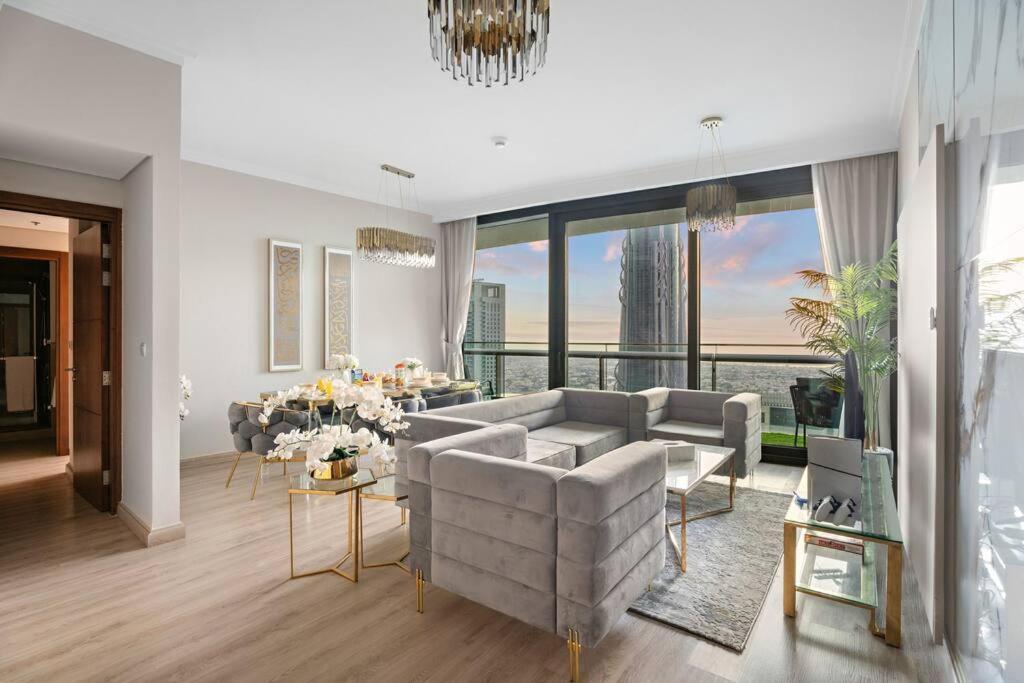 Apartemen First Class 2br Exquisite Living