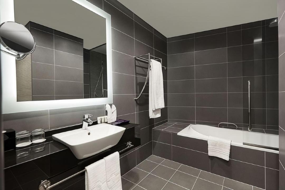 Hotel Park Regis Business Bay Dubai